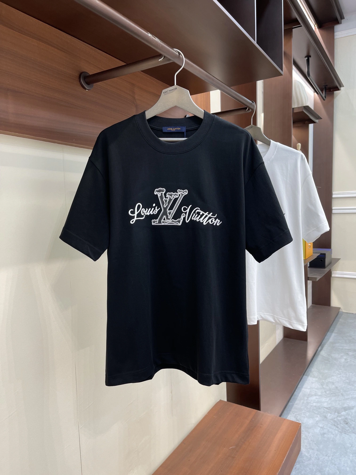 Stylish L*ouis V*uitton T-shirt Top Quality D17 20240414- 12791