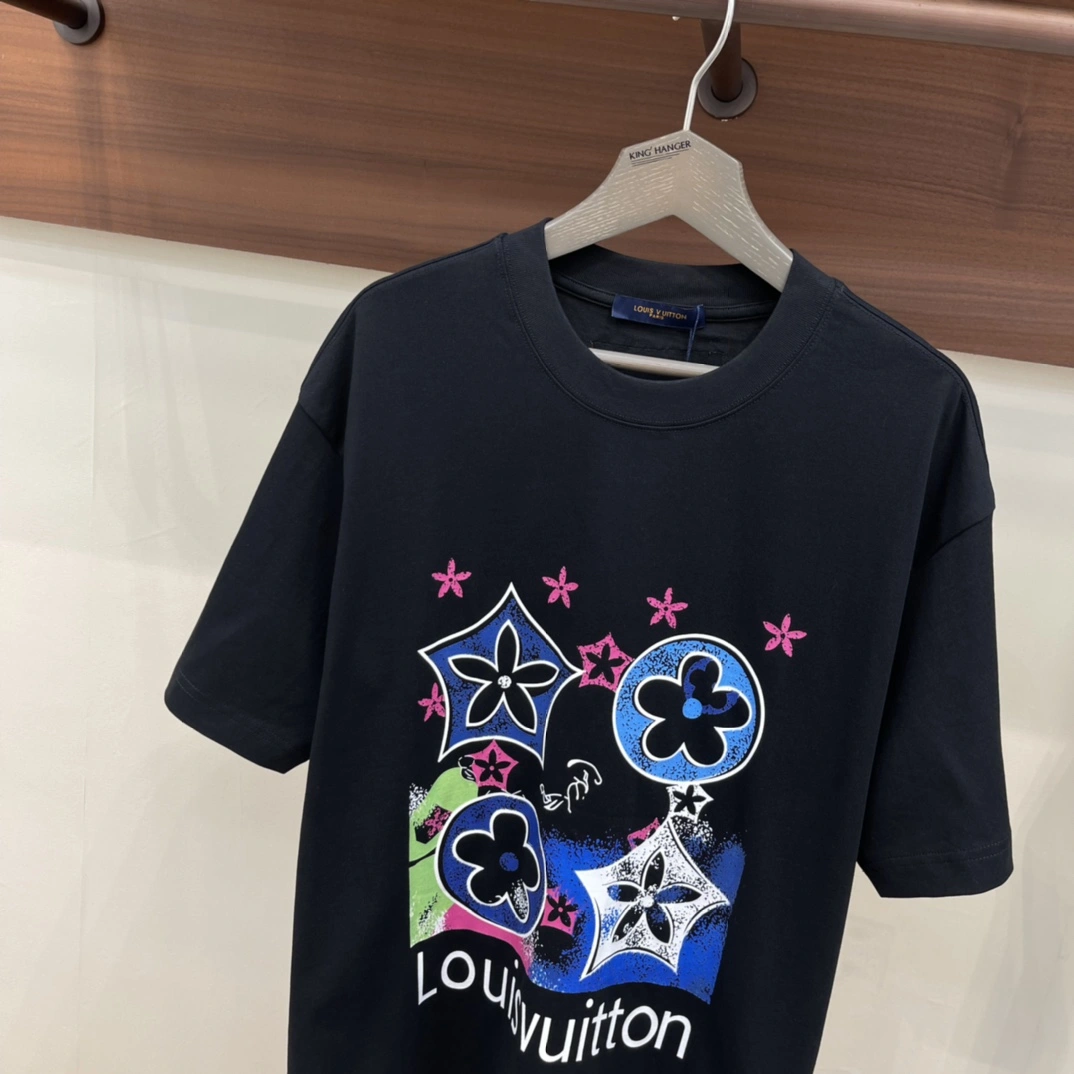 L*ouis V*uitton T-shirt Top Quality D17 20240414- Sophisticated 12790