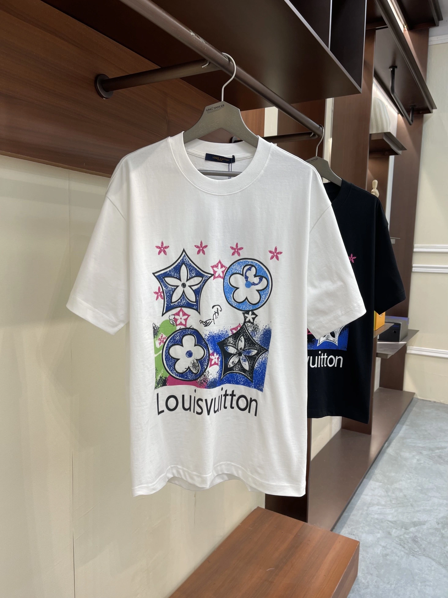 L*ouis V*uitton T-shirt Top Quality D17 20240414- Sophisticated 12790