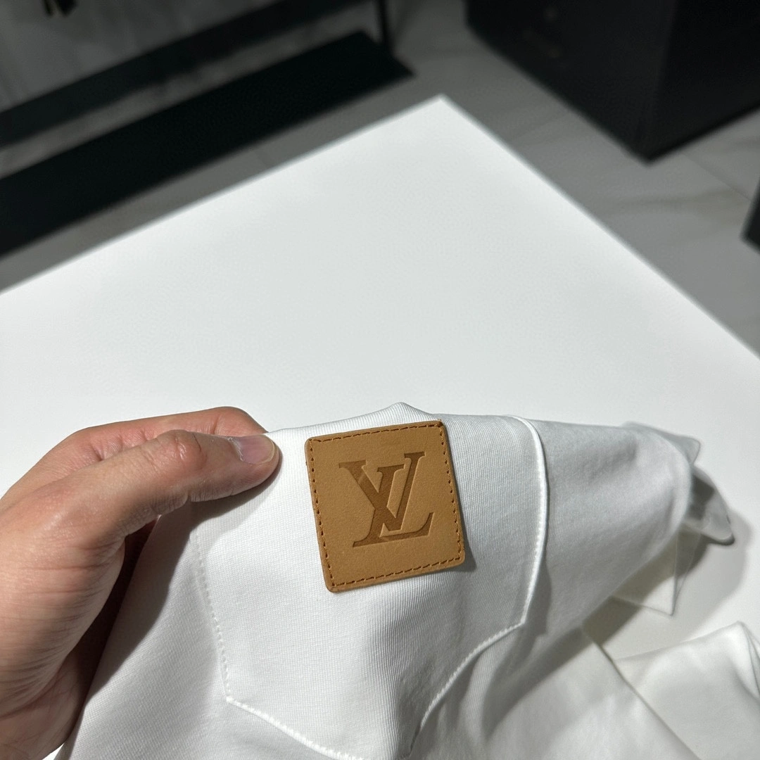 Elegant L*ouis V*uitton T-shirt Top Quality D17 20240414- 12789