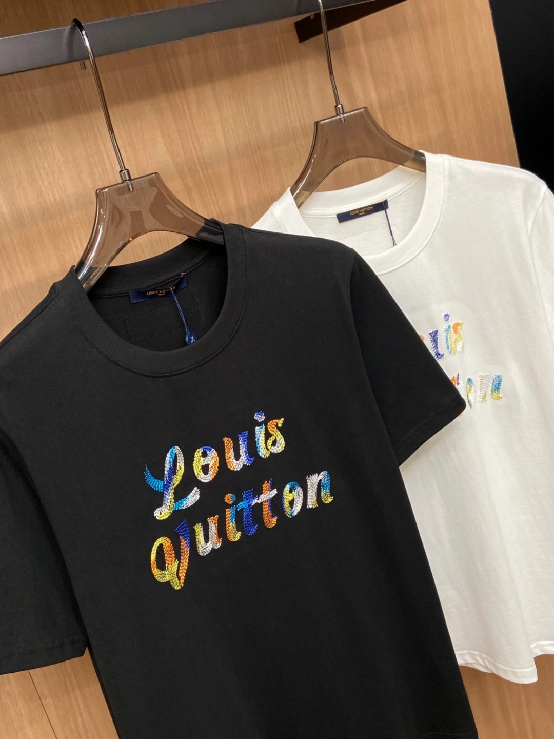 HighQuality L*ouis V*uitton T-shirt Top Quality D17 20240415- 12777