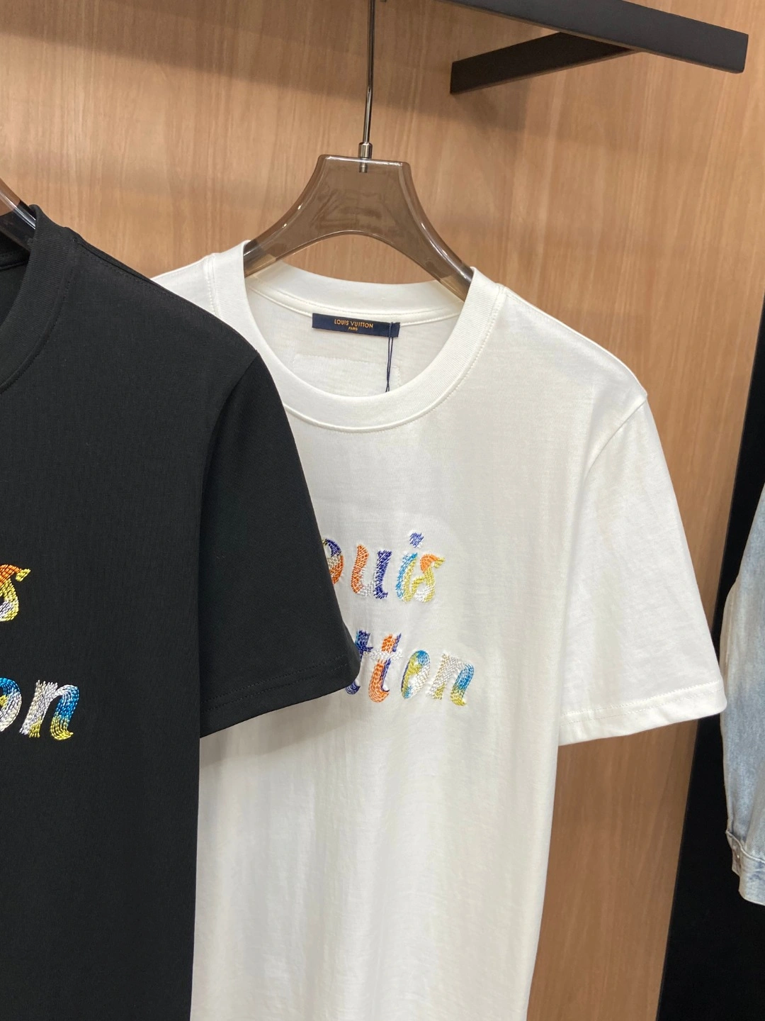 HighQuality L*ouis V*uitton T-shirt Top Quality D17 20240415- 12777