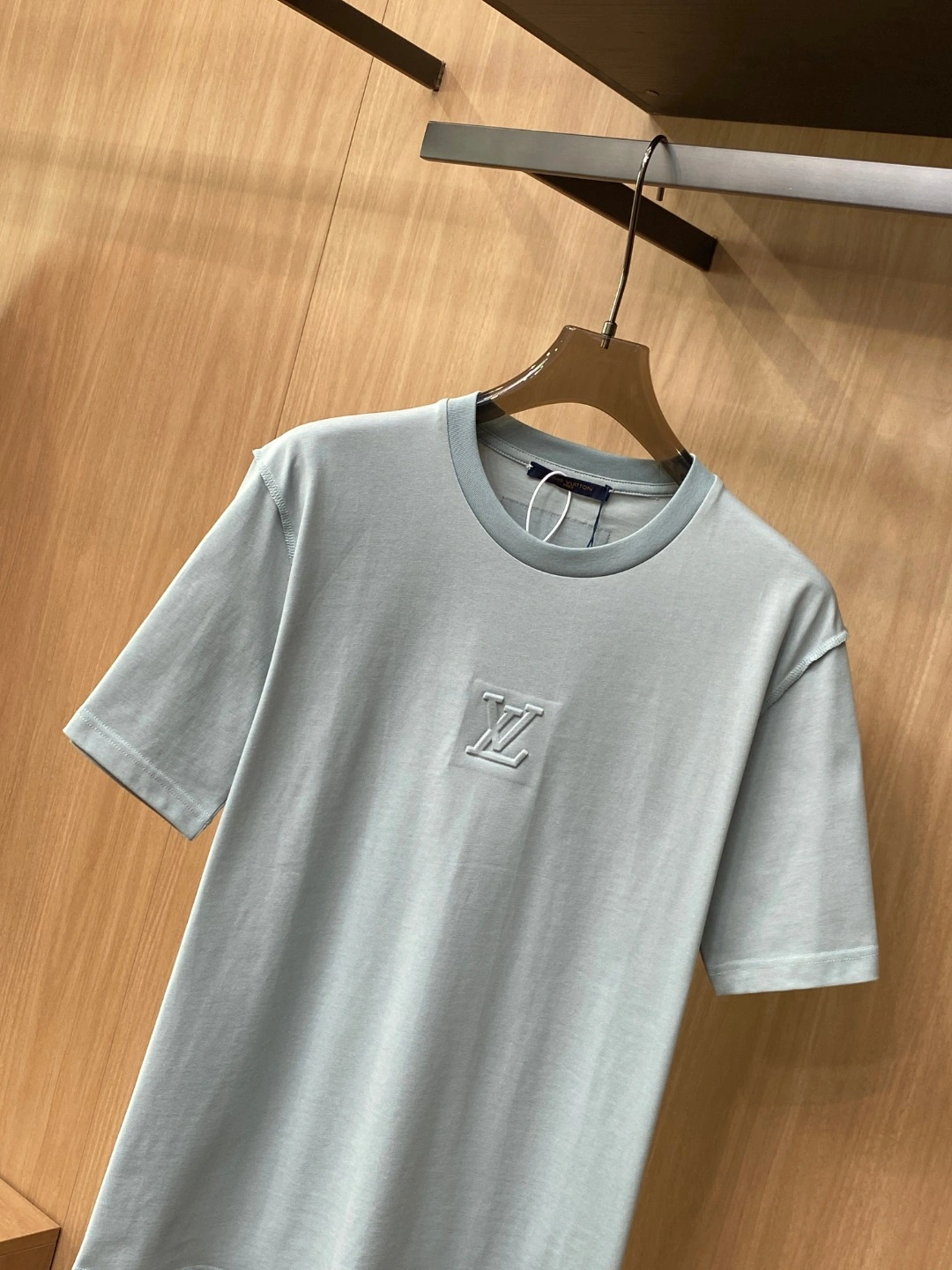 Attractive L*ouis V*uitton T-shirt Top Quality D17 20240415- 12779