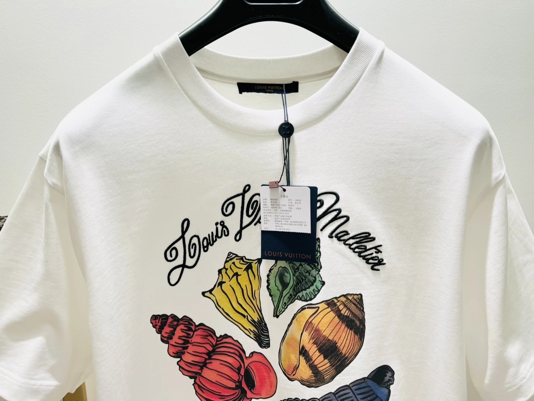 WeatherProof L*ouis V*uitton T-shirt Top Quality D17 20240417- 12773
