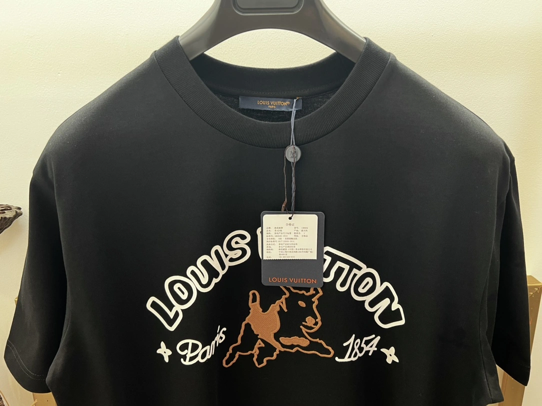 Compact L*ouis V*uitton T-shirt Top Quality D17 20240417- 12772