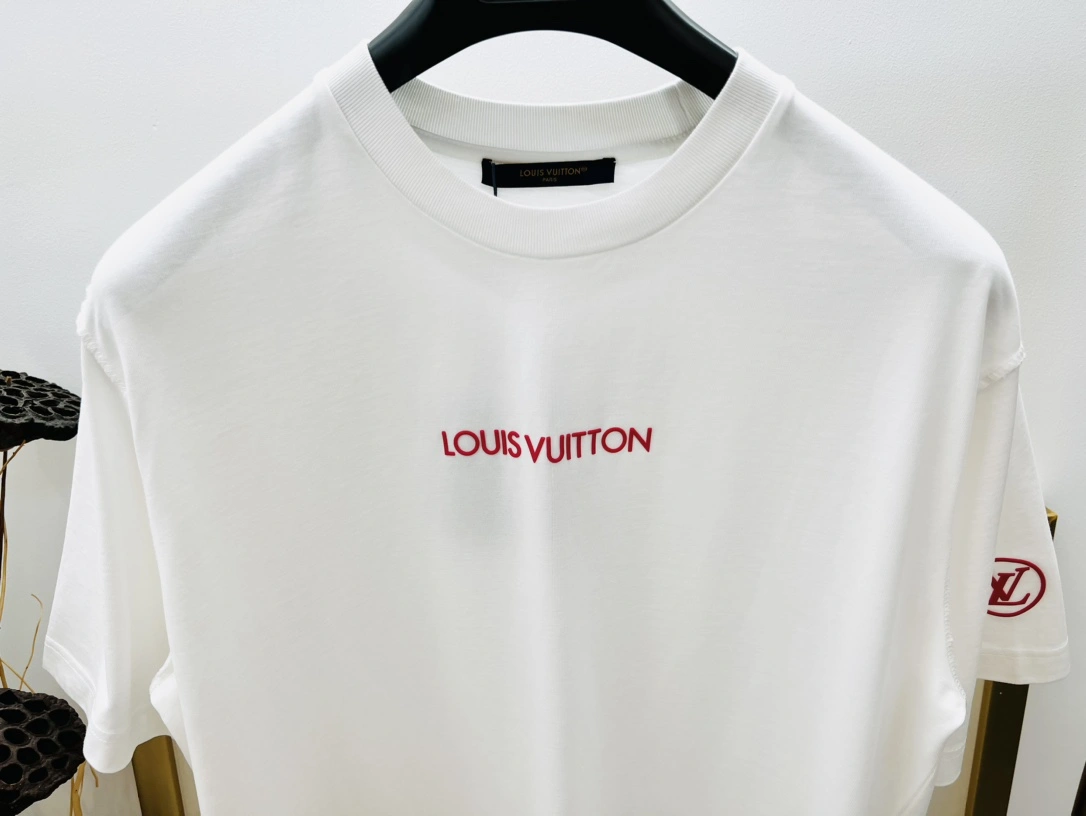 L*ouis V*uitton T-shirt Top Quality D17 20240417- Efficient 12763