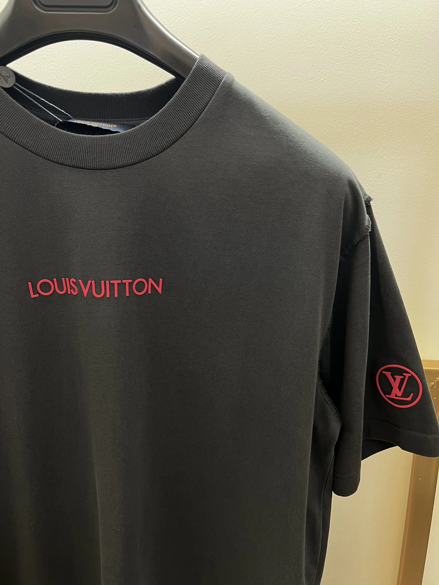 L*ouis V*uitton T-shirt Top Quality D17 20240417- UrbanChic 12762