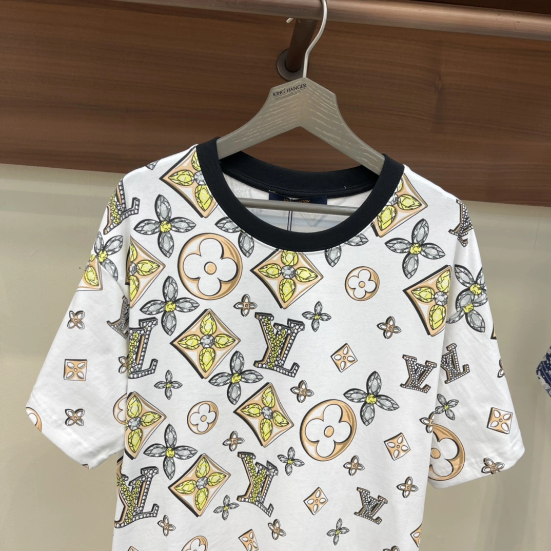 L*ouis V*uitton T-shirt Top Quality D17 20240417- Stylish 12761