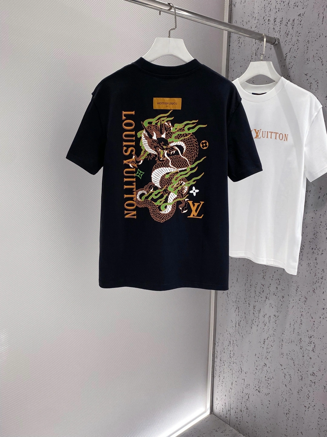 WellDesigned L*ouis V*uitton T-shirt Top Quality D17 20240417- 12760