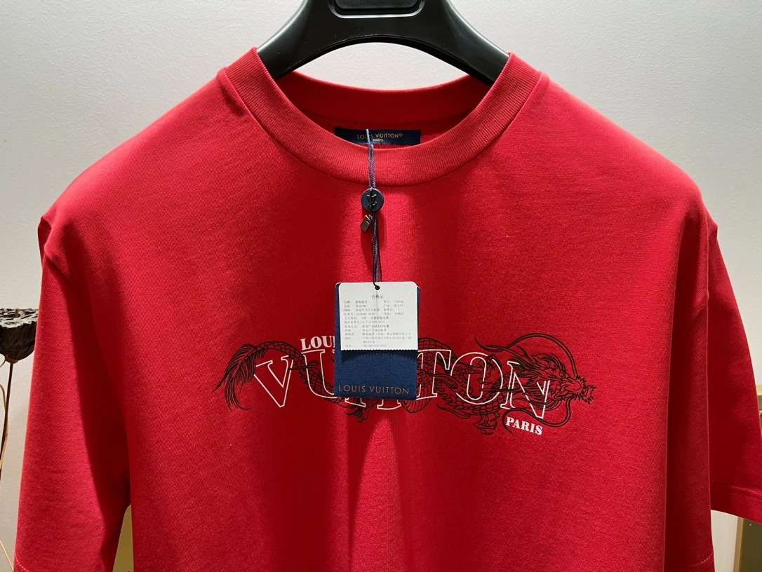 L*ouis V*uitton T-shirt Top Quality D17 20240417- Stylish 12774