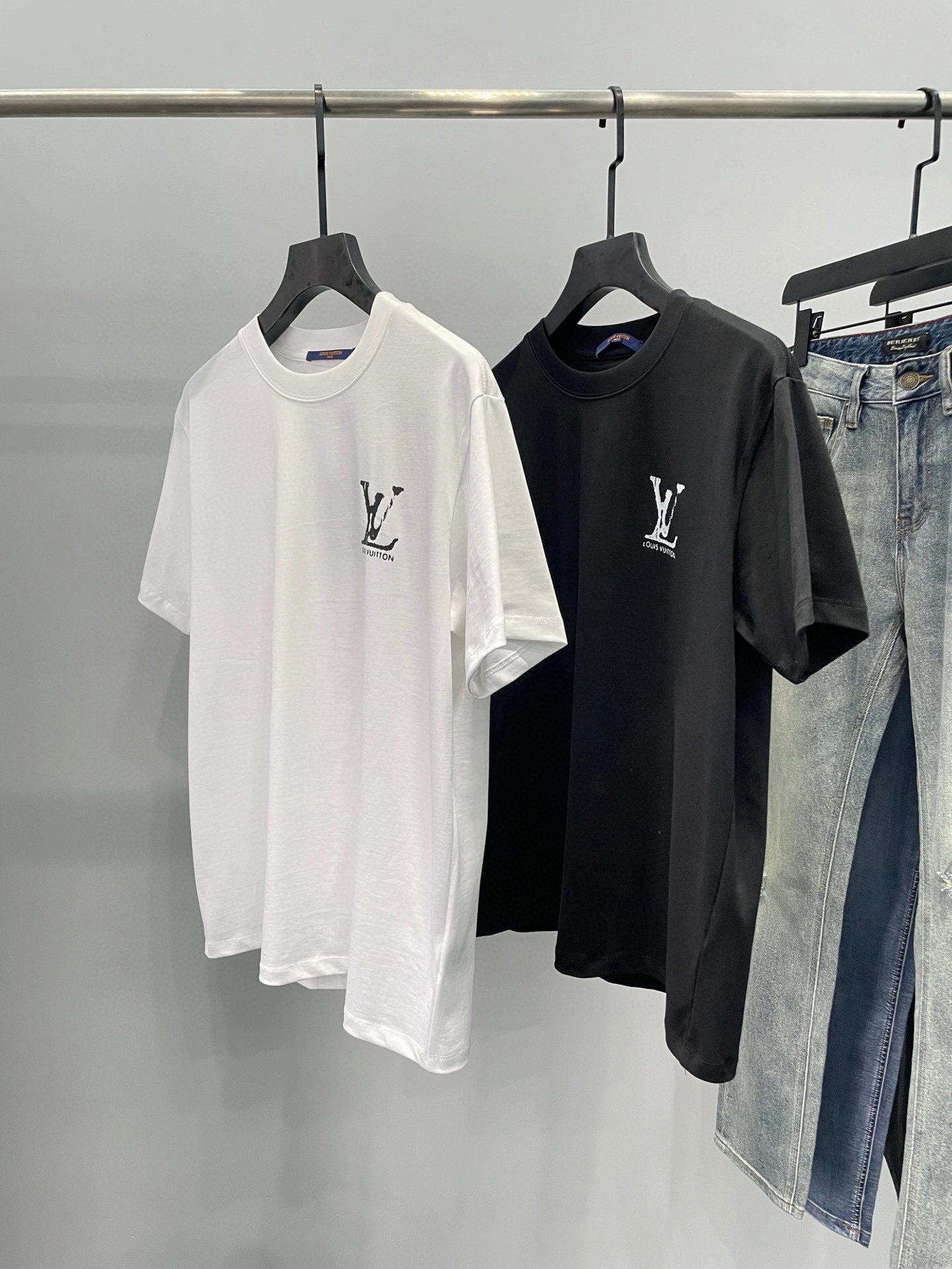 Trendy L*ouis V*uitton T-shirt Top Quality D17 20240419- 12754