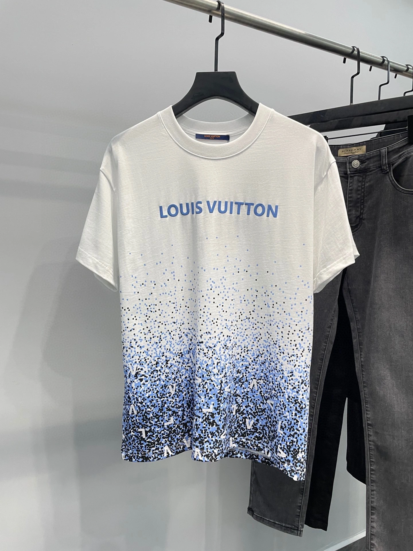 Modern L*ouis V*uitton T-shirt Top Quality D17 20240419- 12752