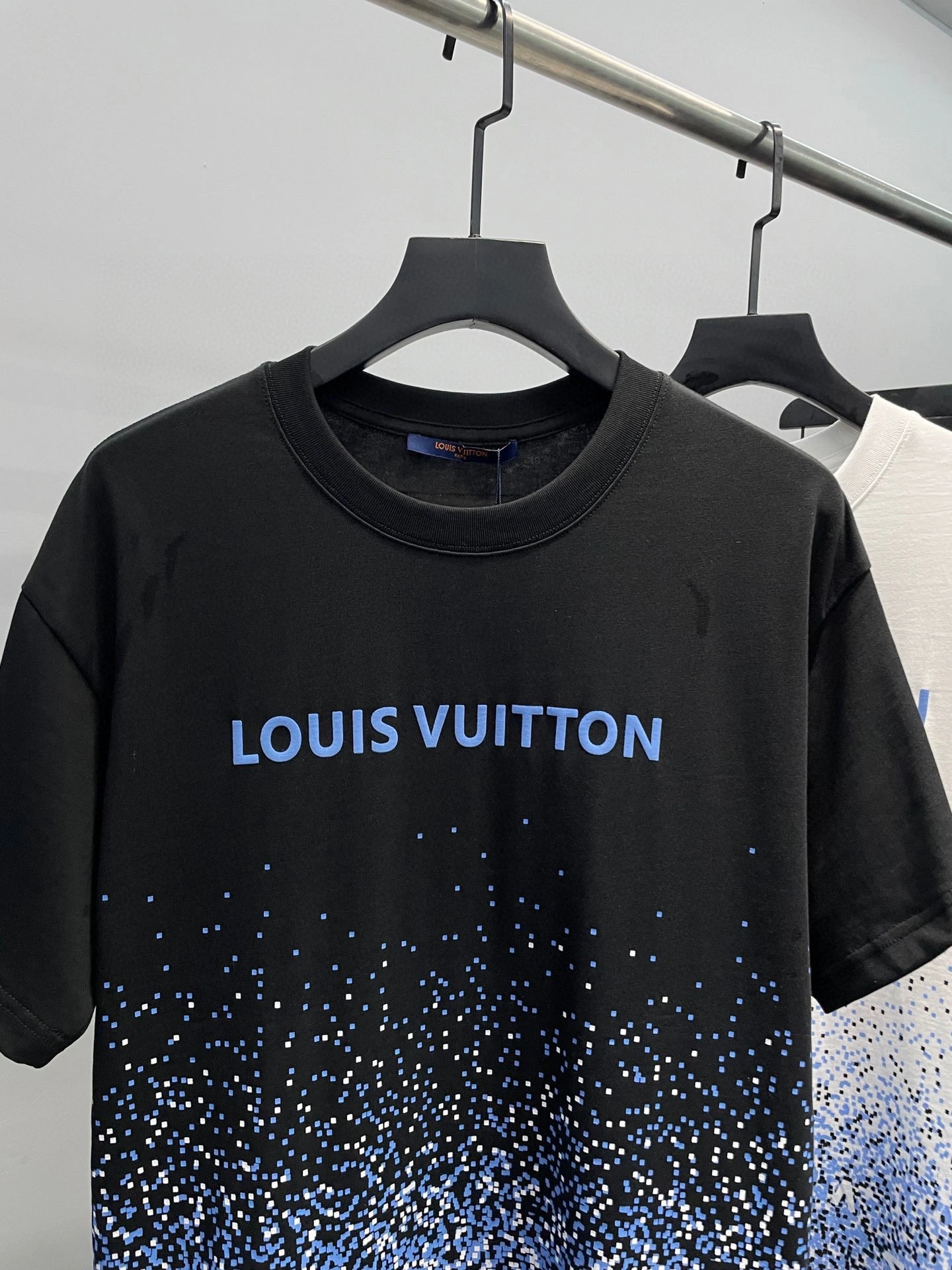 Modern L*ouis V*uitton T-shirt Top Quality D17 20240419- 12752