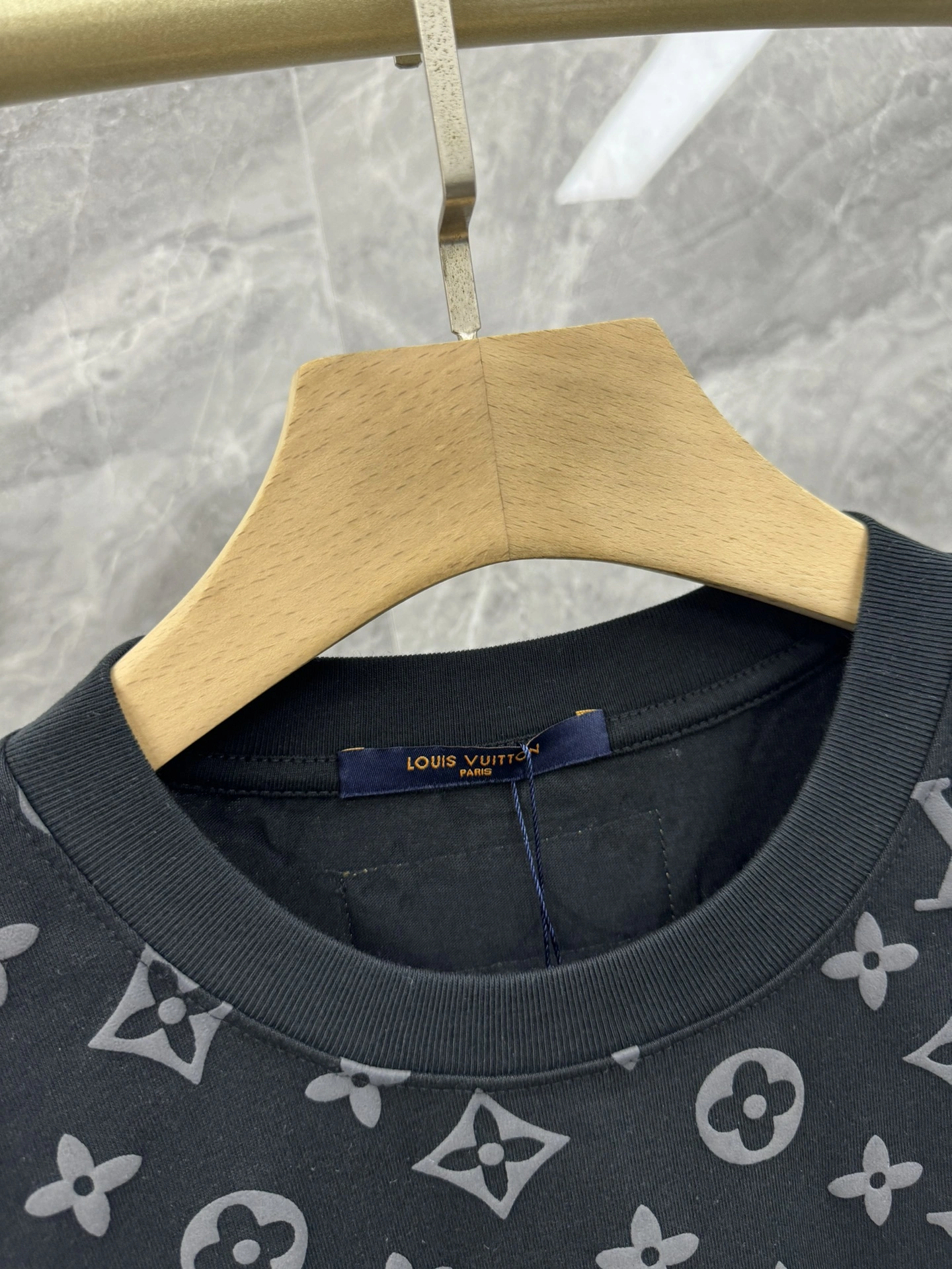 Seasonal L*ouis V*uitton T-shirt Top Quality D17 20240421- 12748