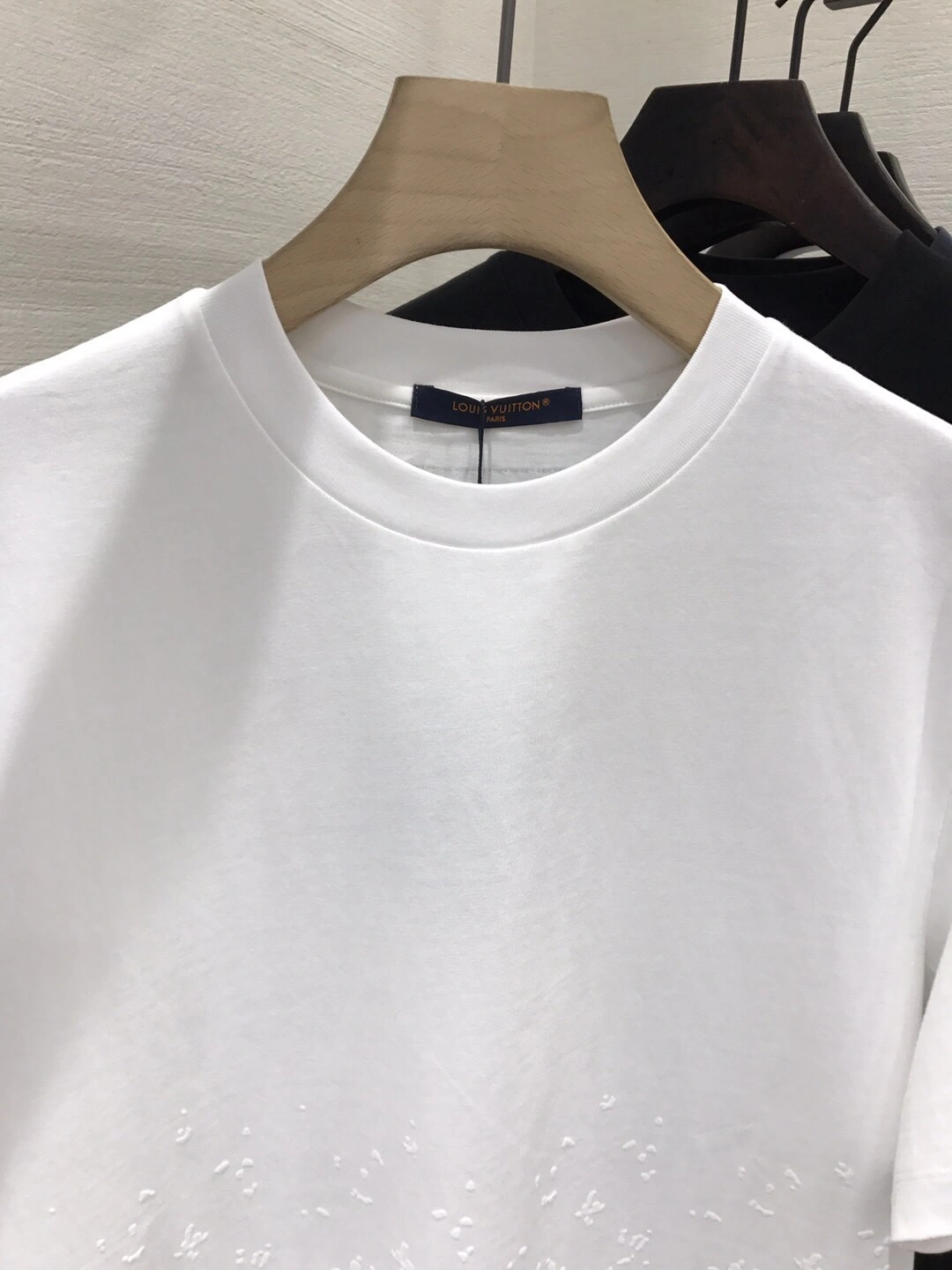 L*ouis V*uitton T-shirt Top Quality D17 20240426- Stylish 12734