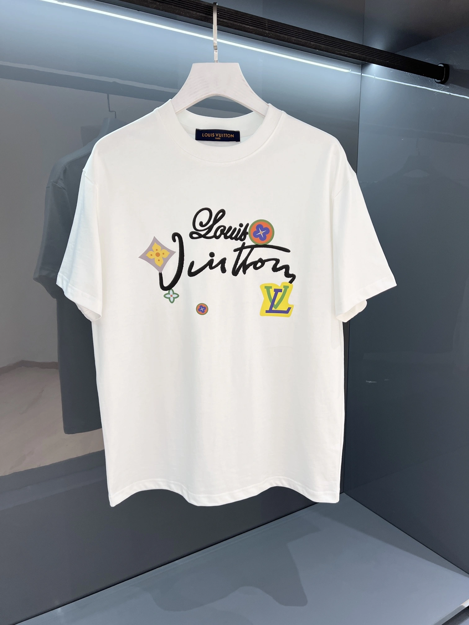 Refined L*ouis V*uitton T-shirt Top Quality D17 20240501- 12713