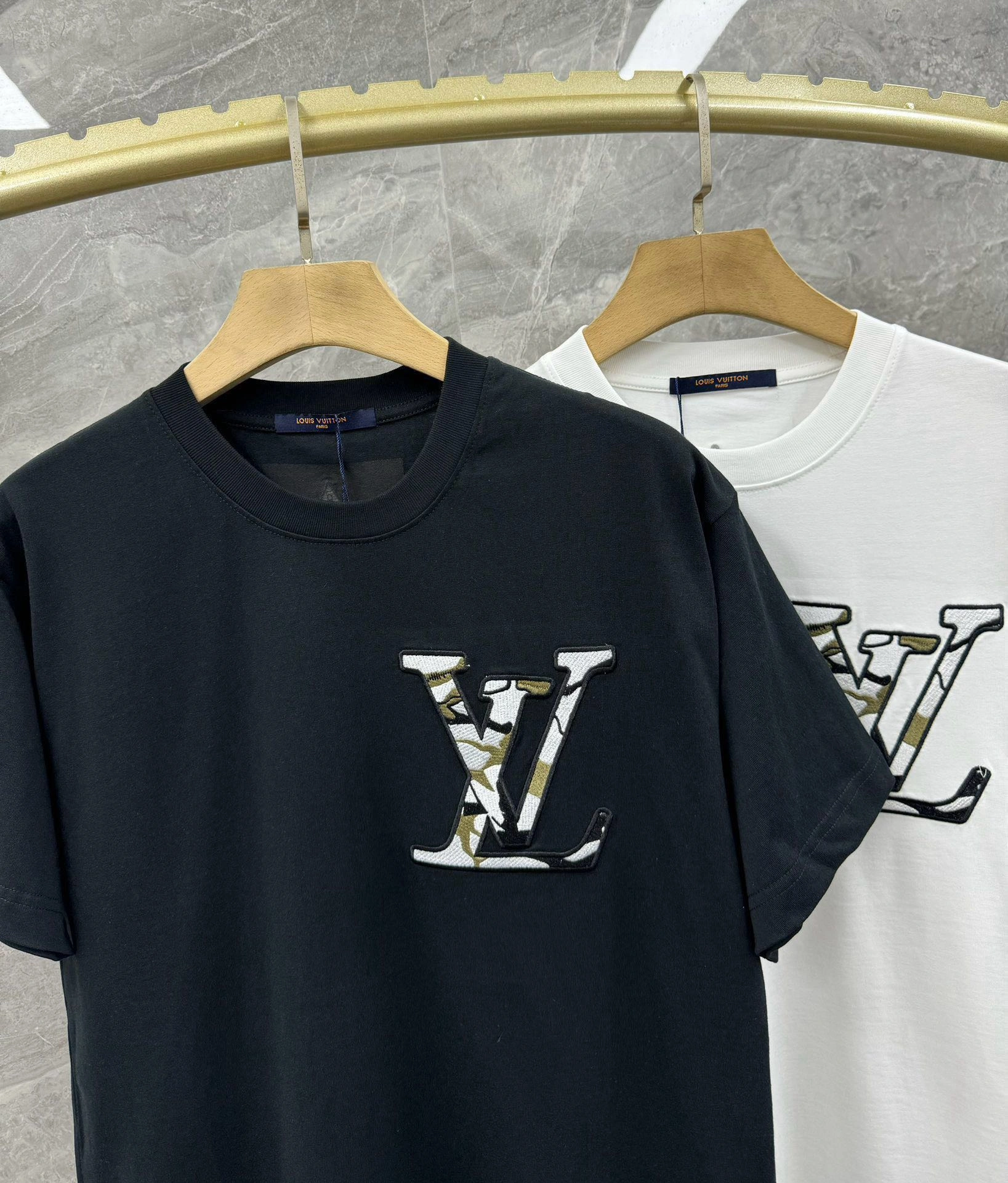 Compact L*ouis V*uitton T-shirt Top Quality D17 20240507- 12703
