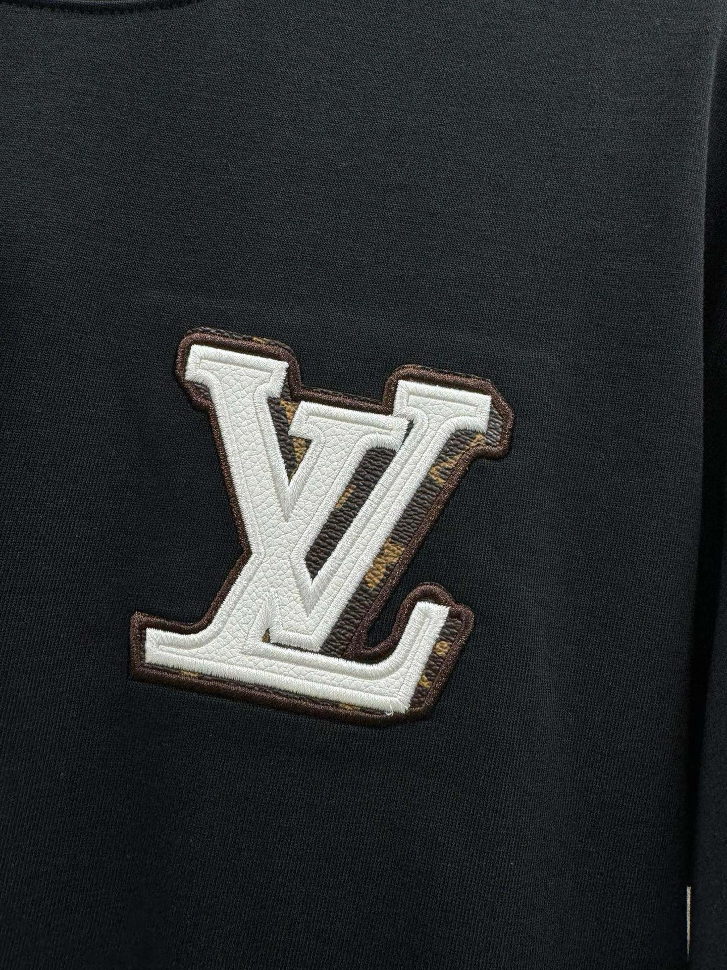 L*ouis V*uitton T-shirt Top Quality D17 20240508- Neat 12701