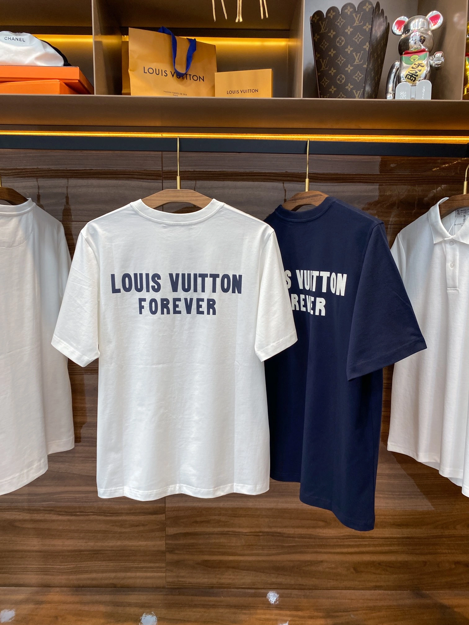 Supportive L*ouis V*uitton T-shirt Top Quality D17 20240511- 12684
