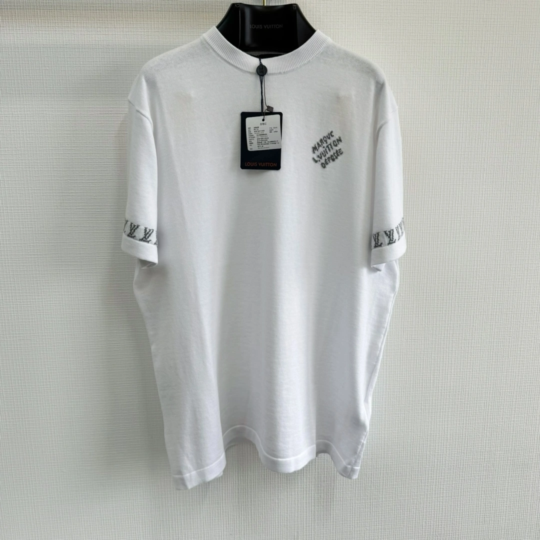 L*ouis V*uitton T-shirt Top Quality D17 20240511- Versatile 12683