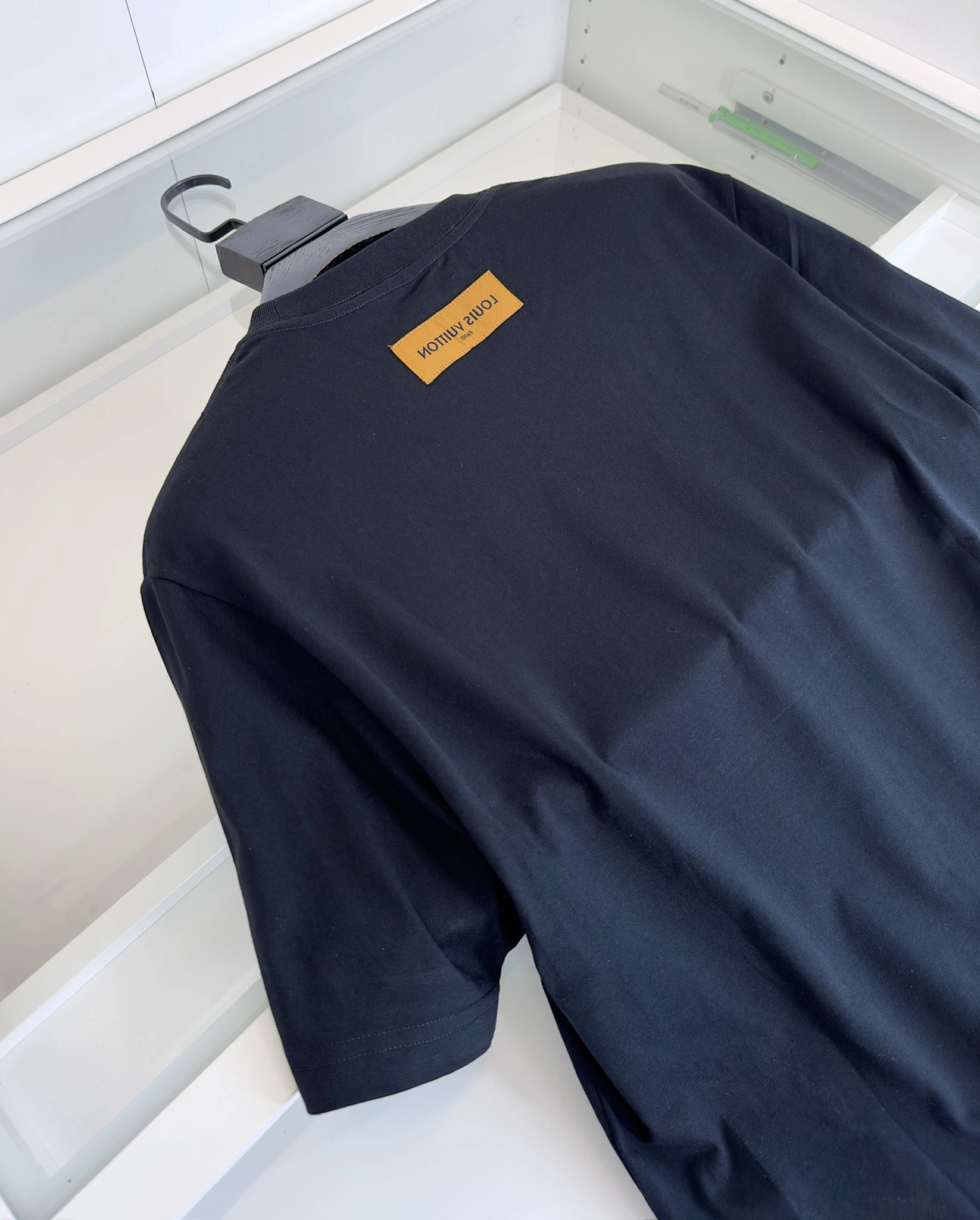 Vibrant L*ouis V*uitton T-shirt Top Quality D17 20240512- 12675