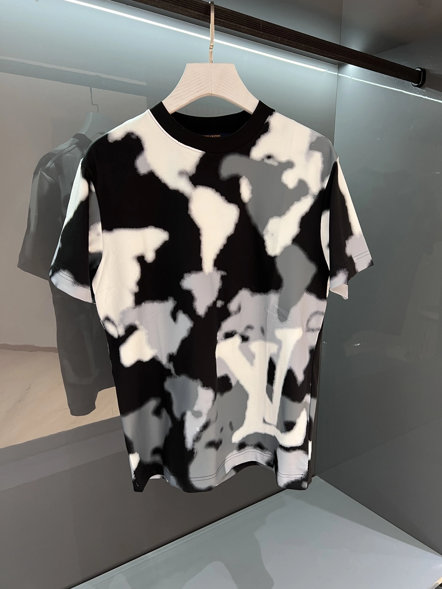 L*ouis V*uitton T-shirt Top Quality D17 20240514- Lightweight 12672