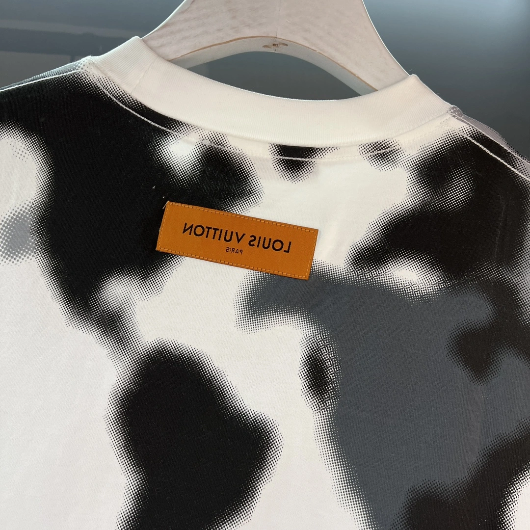 L*ouis V*uitton T-shirt Top Quality D17 20240514- Lightweight 12672