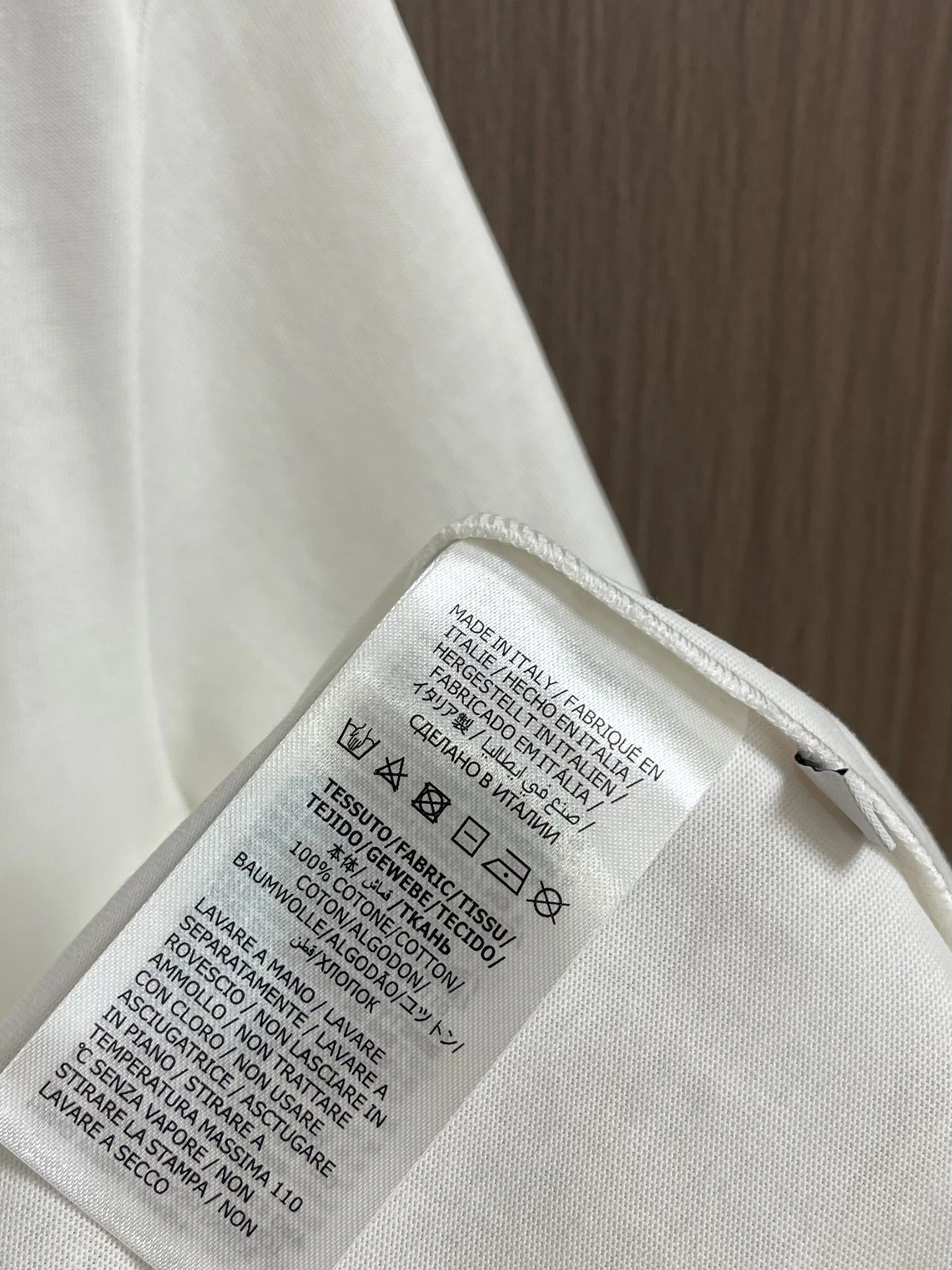 L*ouis V*uitton T-shirt Top Quality D17 20240520- TopPick 12641