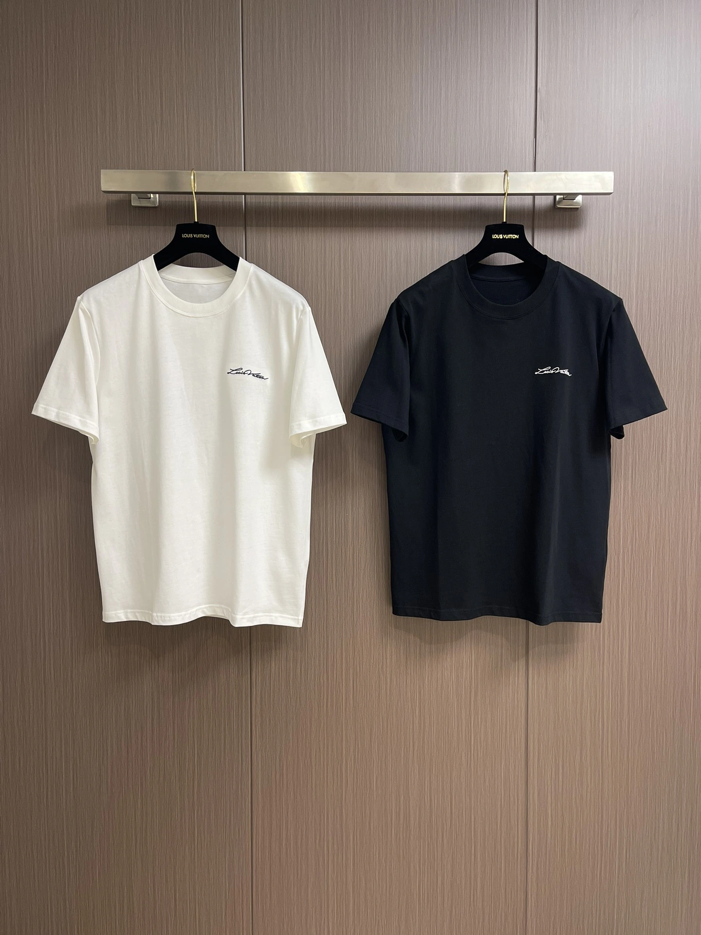 L*ouis V*uitton T-shirt Top Quality D17 20240520- TopPick 12641