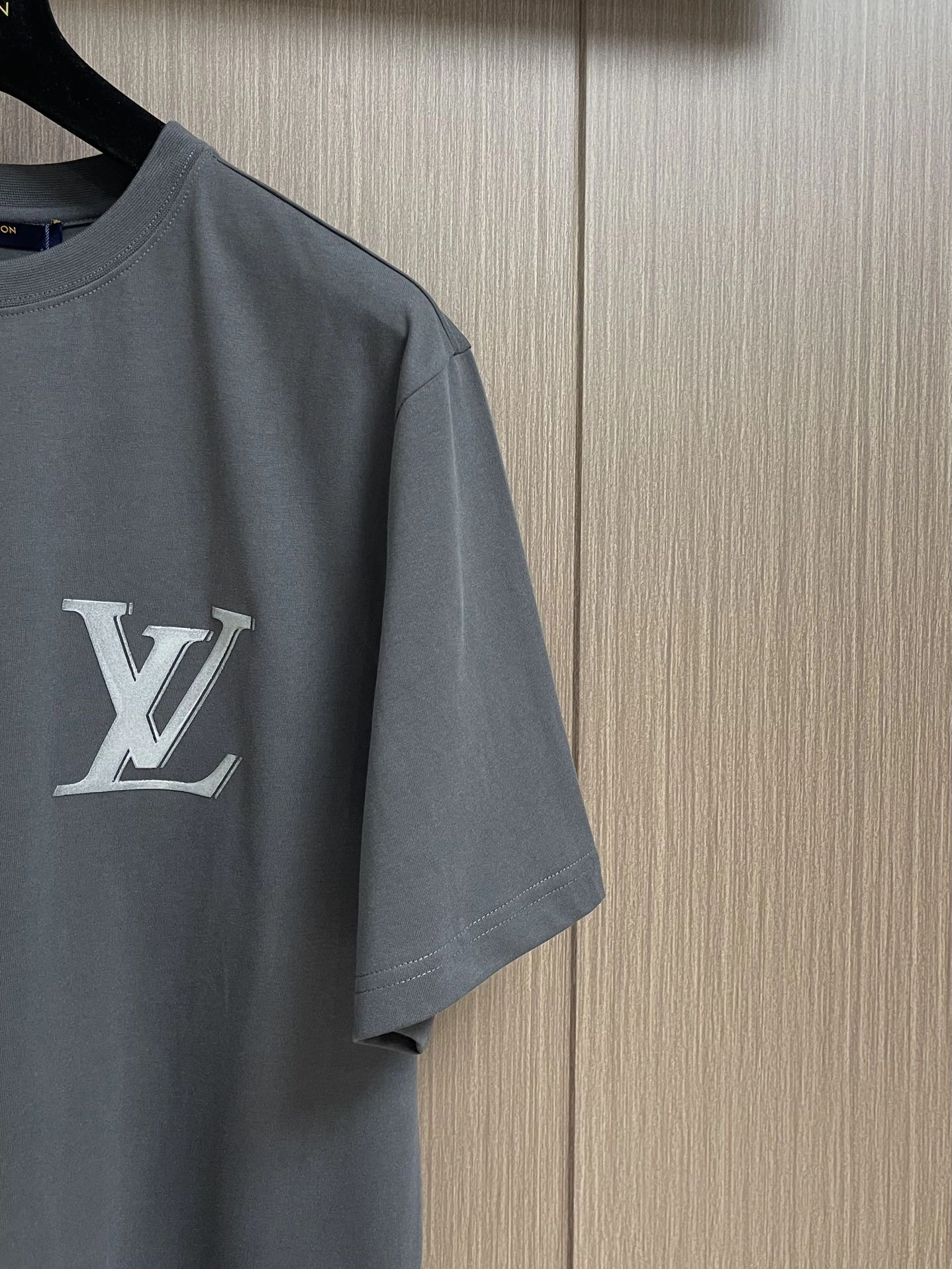 TechFriendly L*ouis V*uitton T-shirt Top Quality D17 20240521- 12635