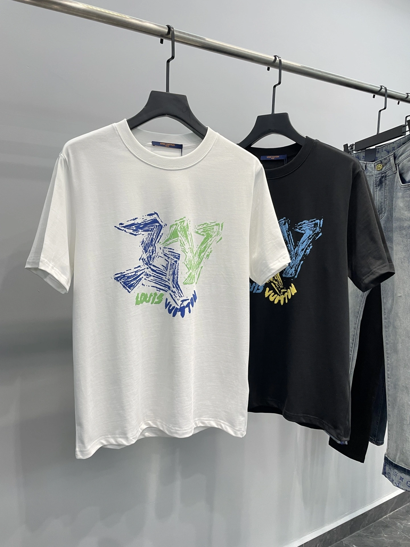 FlexibleFit L*ouis V*uitton T-shirt Top Quality D17 20240521- 12636