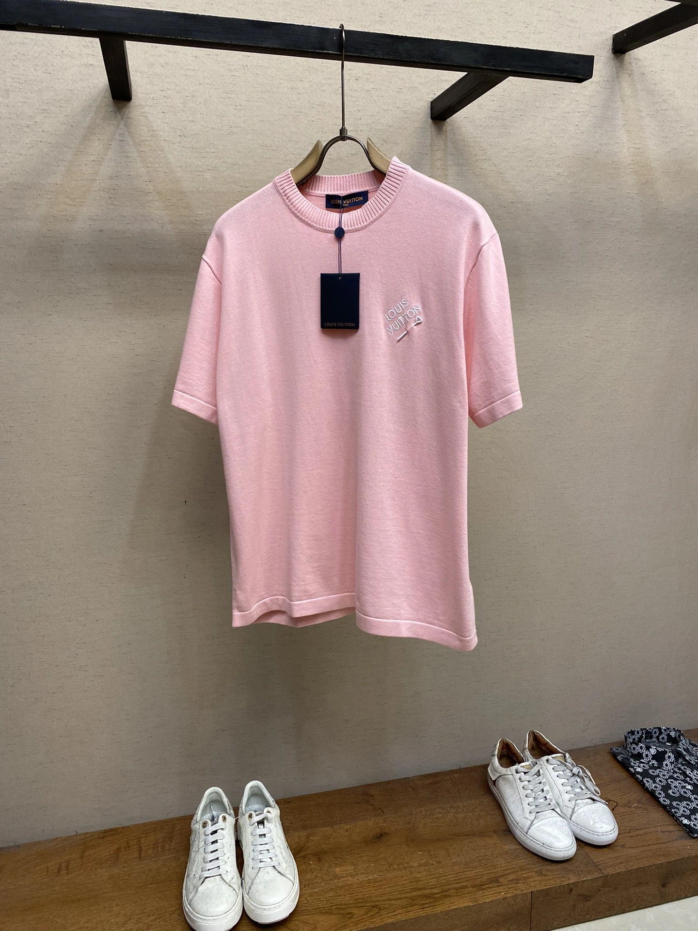 Sleek L*ouis V*uitton T-shirt Top Quality D17 20240522- 12633