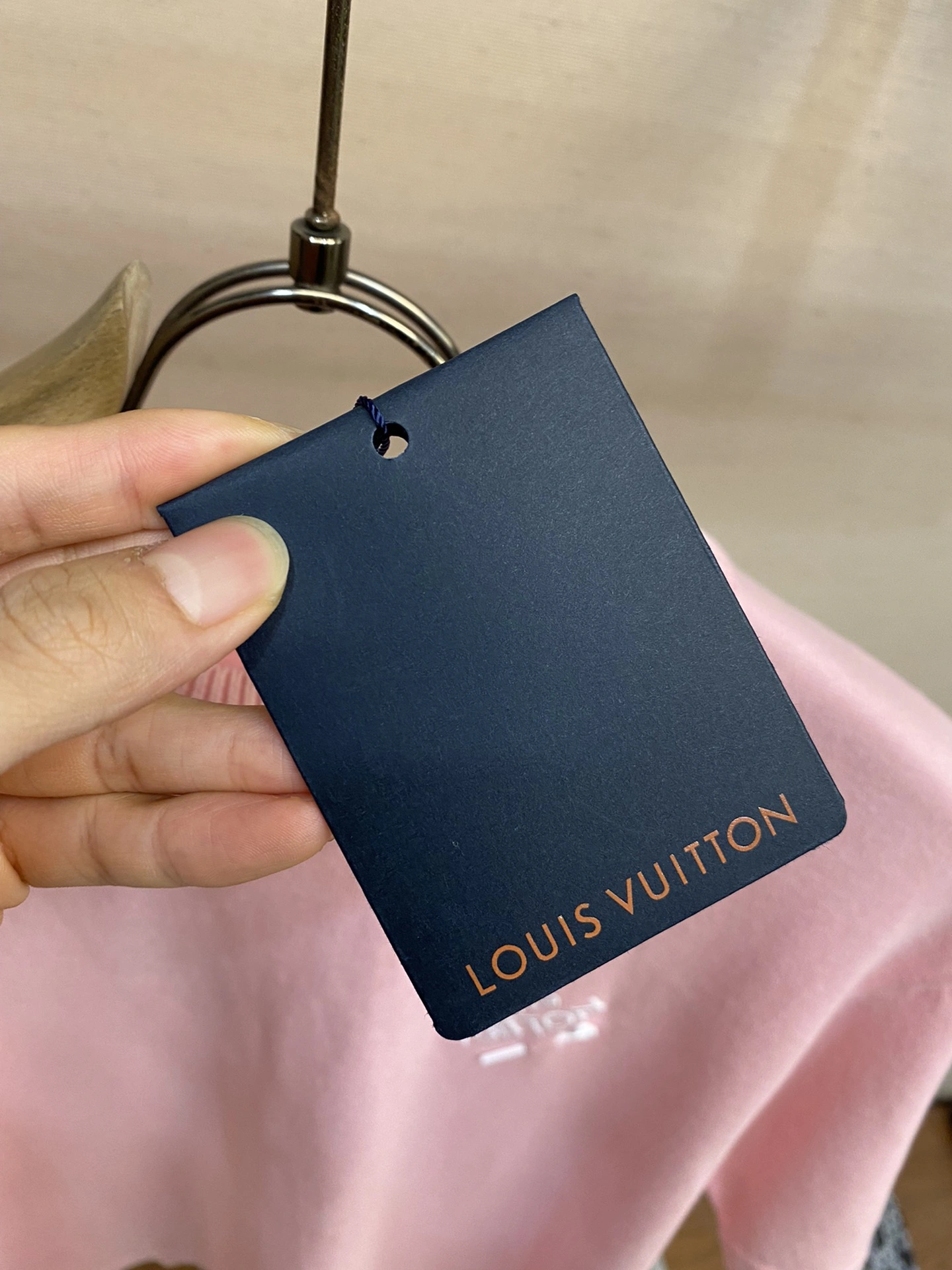 Sleek L*ouis V*uitton T-shirt Top Quality D17 20240522- 12633