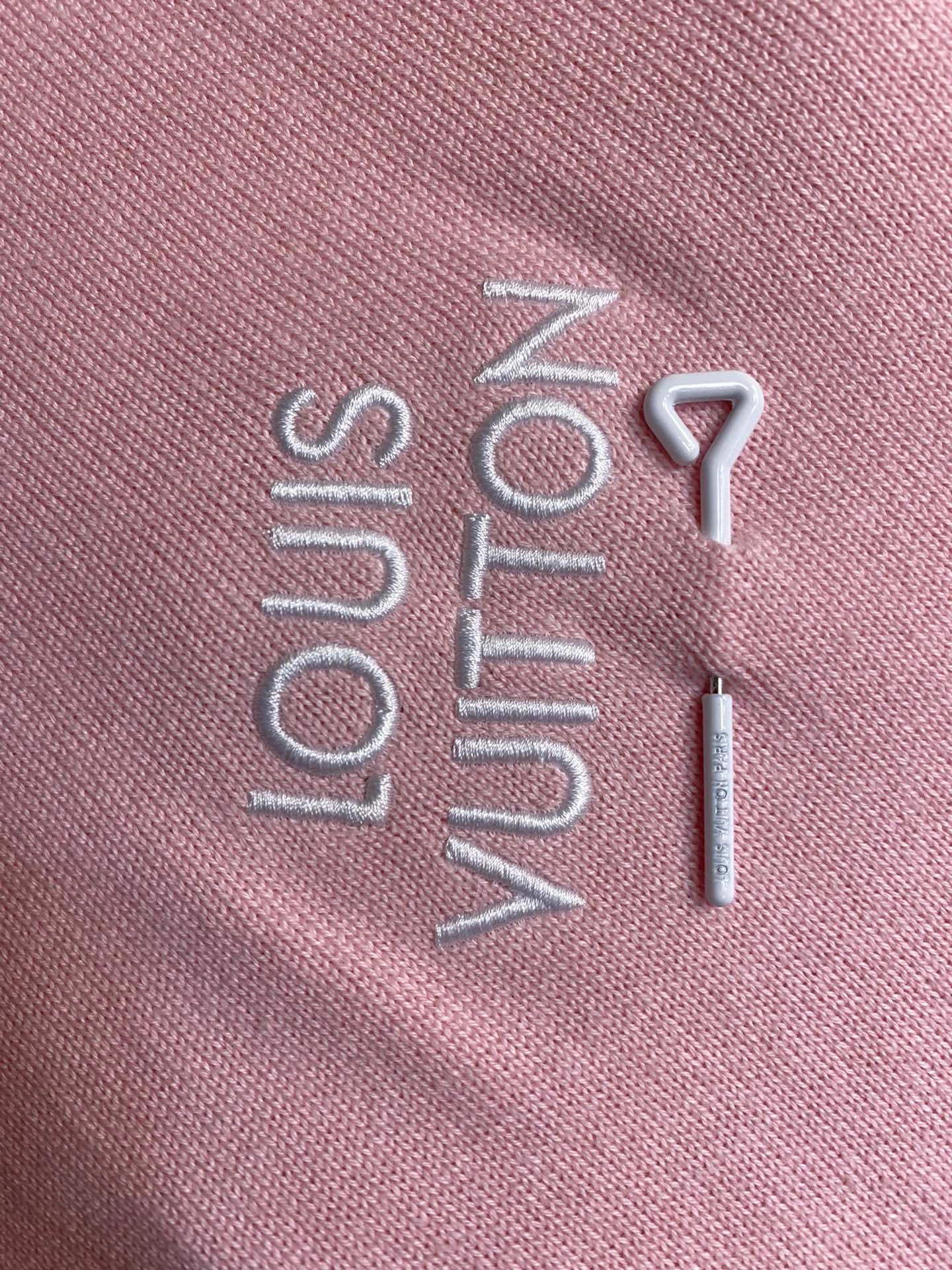 Sleek L*ouis V*uitton T-shirt Top Quality D17 20240522- 12633