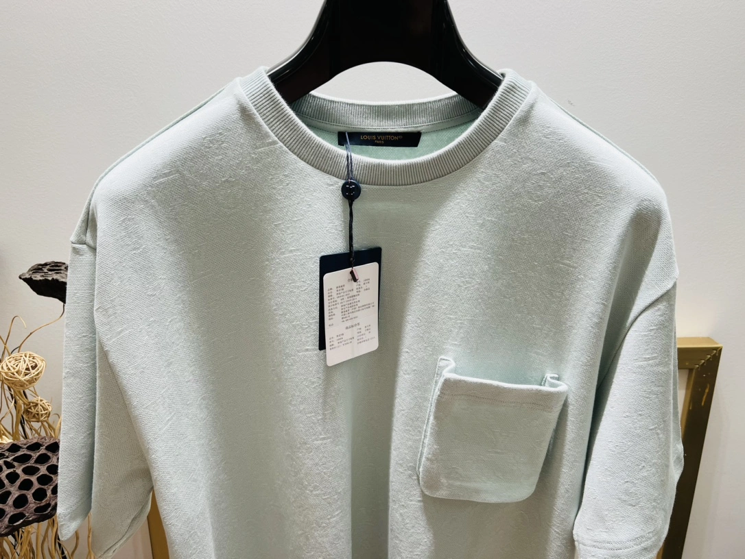 L*ouis V*uitton T-shirt Top Quality D17 20240523- UrbanStyle 12614