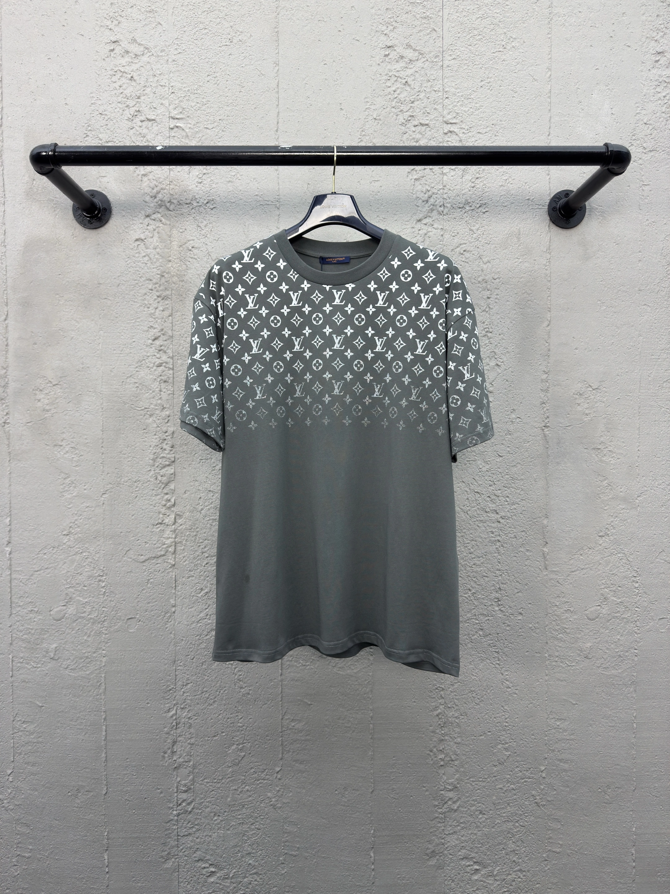 L*ouis V*uitton T-shirt Top Quality X.C 20250519- Fashionable 12479
