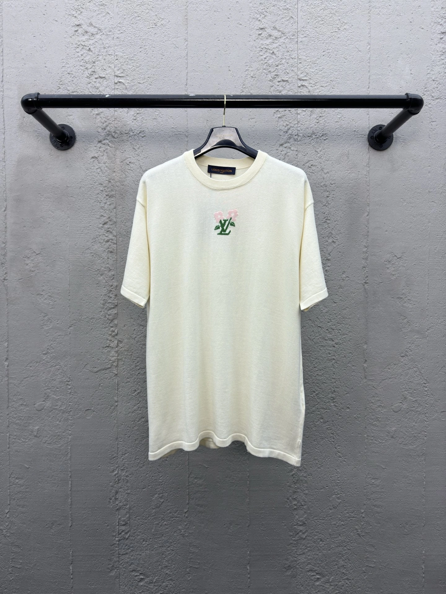 Bold L*ouis V*uitton T-shirt Top Quality X.C 20250519- 12512