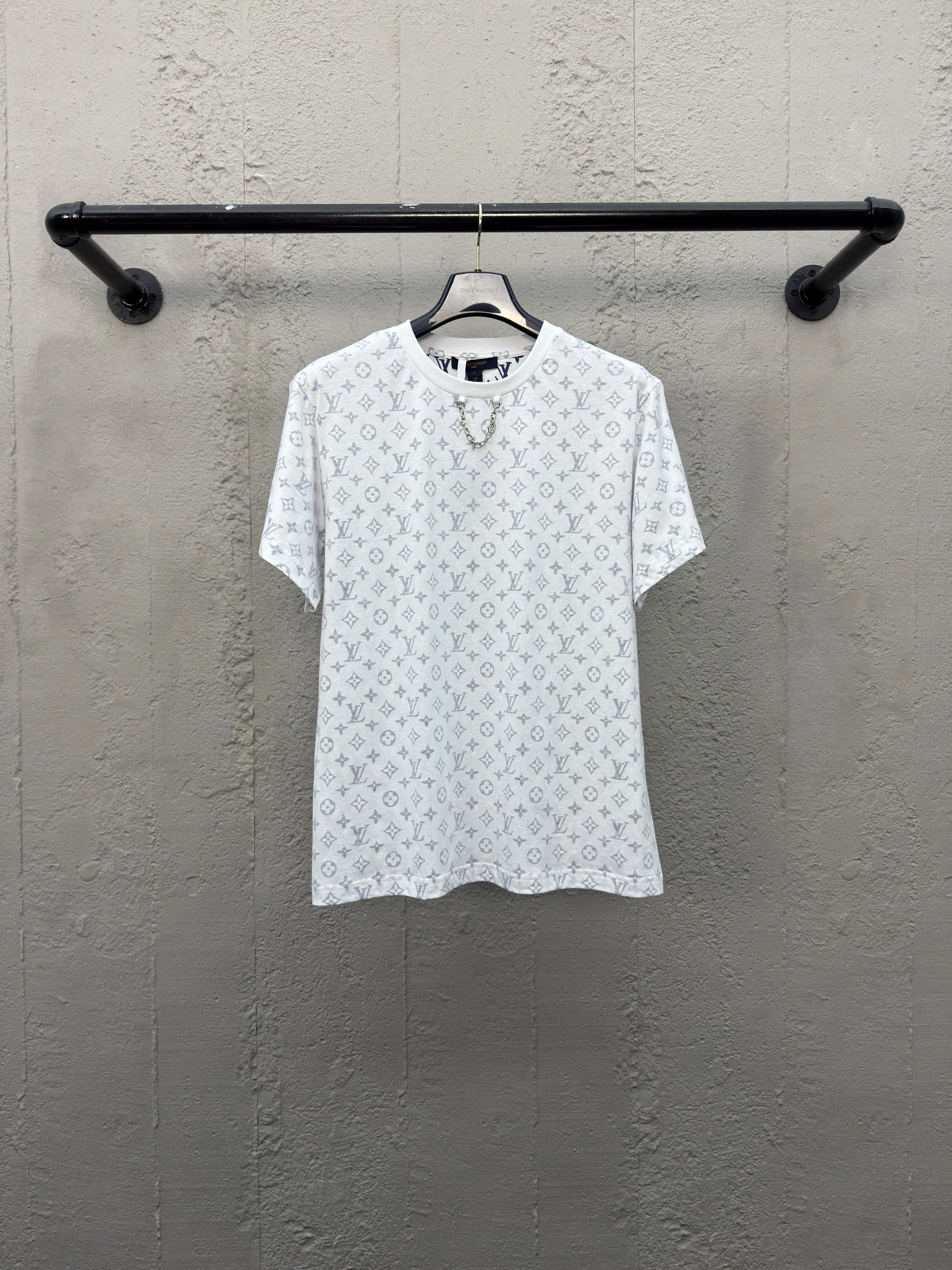 L*ouis V*uitton T-shirt Top Quality X.C 20250519- Practical 12511