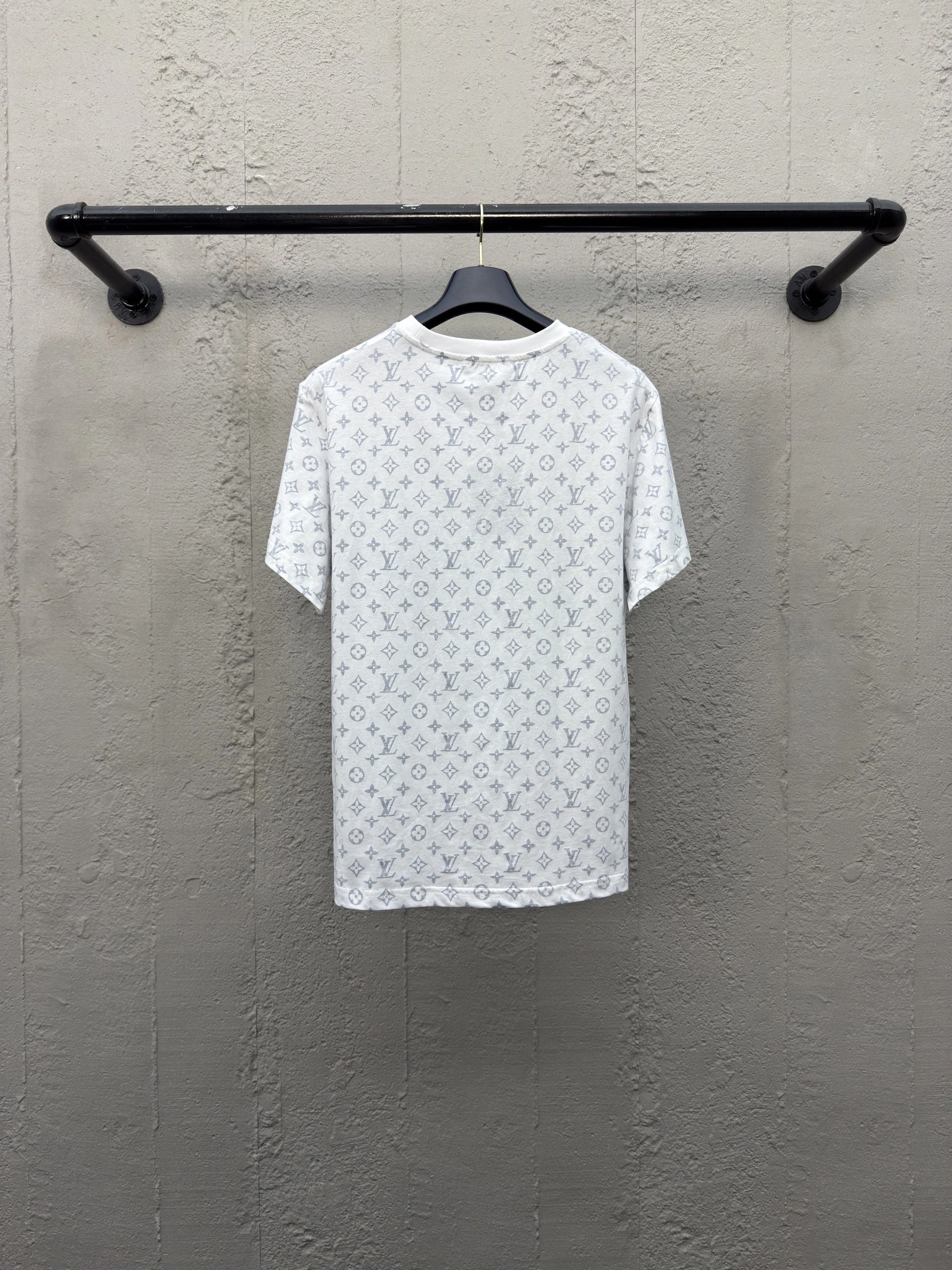 L*ouis V*uitton T-shirt Top Quality X.C 20250519- Practical 12511