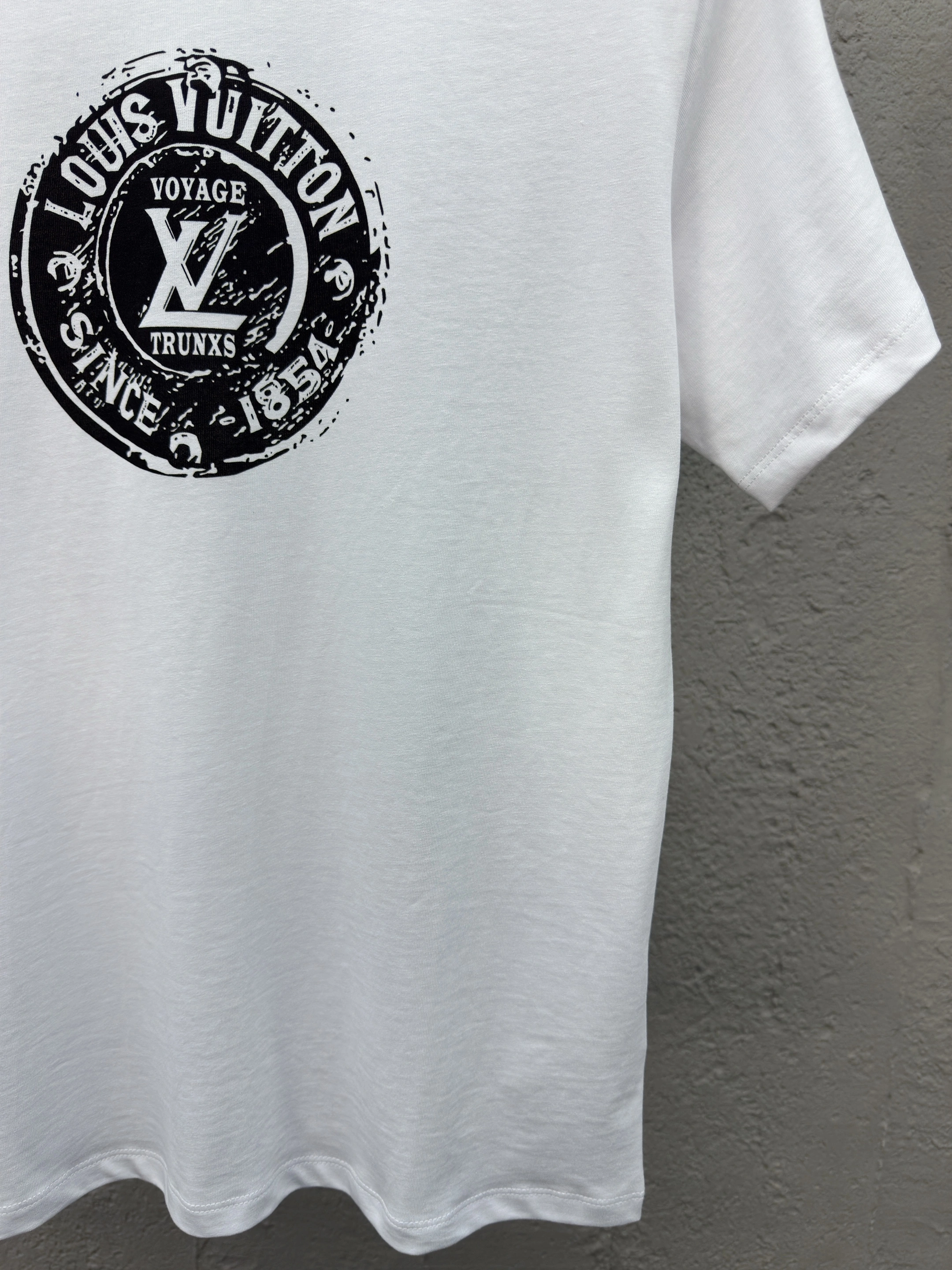 L*ouis V*uitton T-shirt Top Quality X.C 20250519- Affordable 12507
