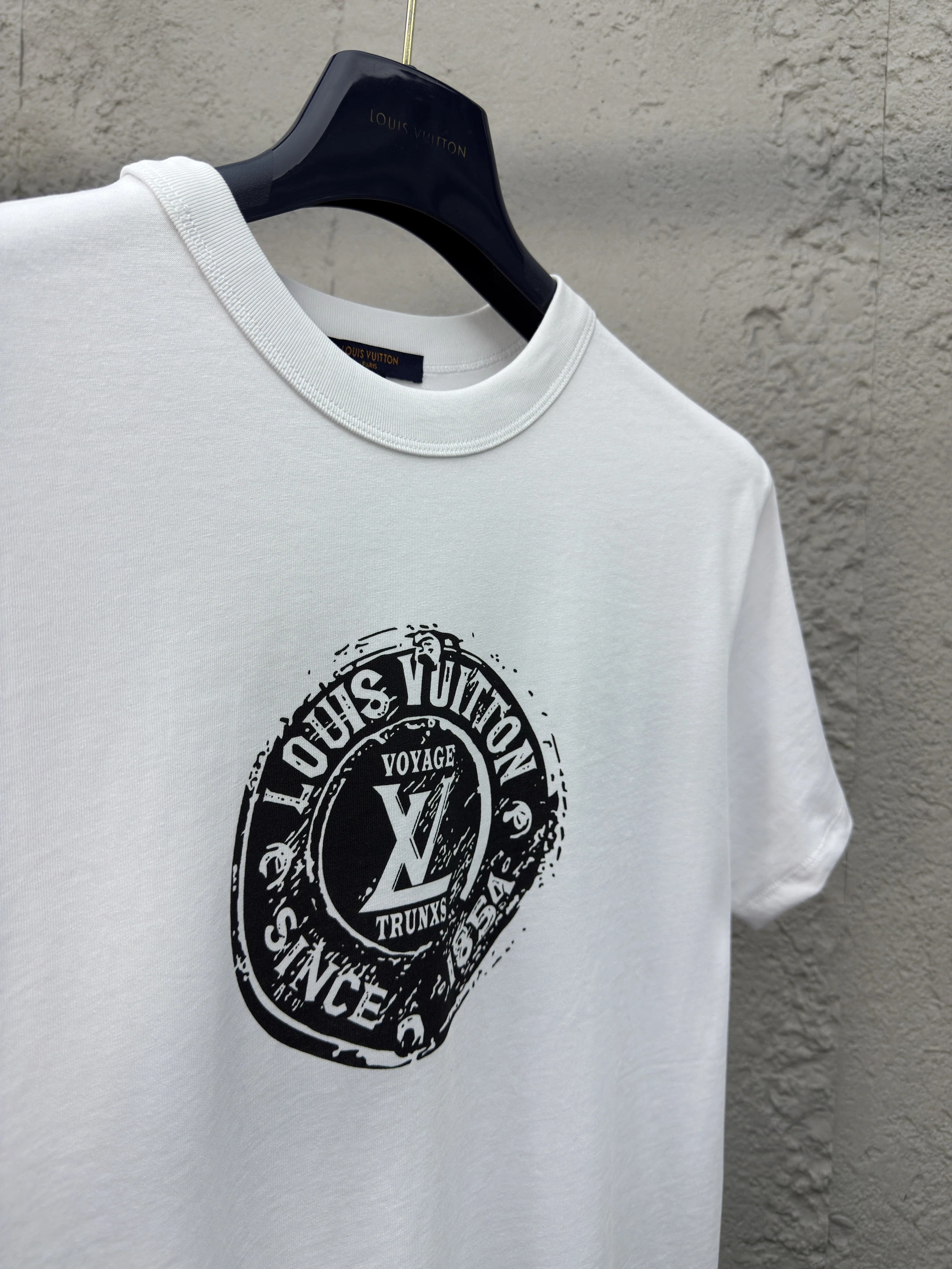 L*ouis V*uitton T-shirt Top Quality X.C 20250519- Affordable 12507