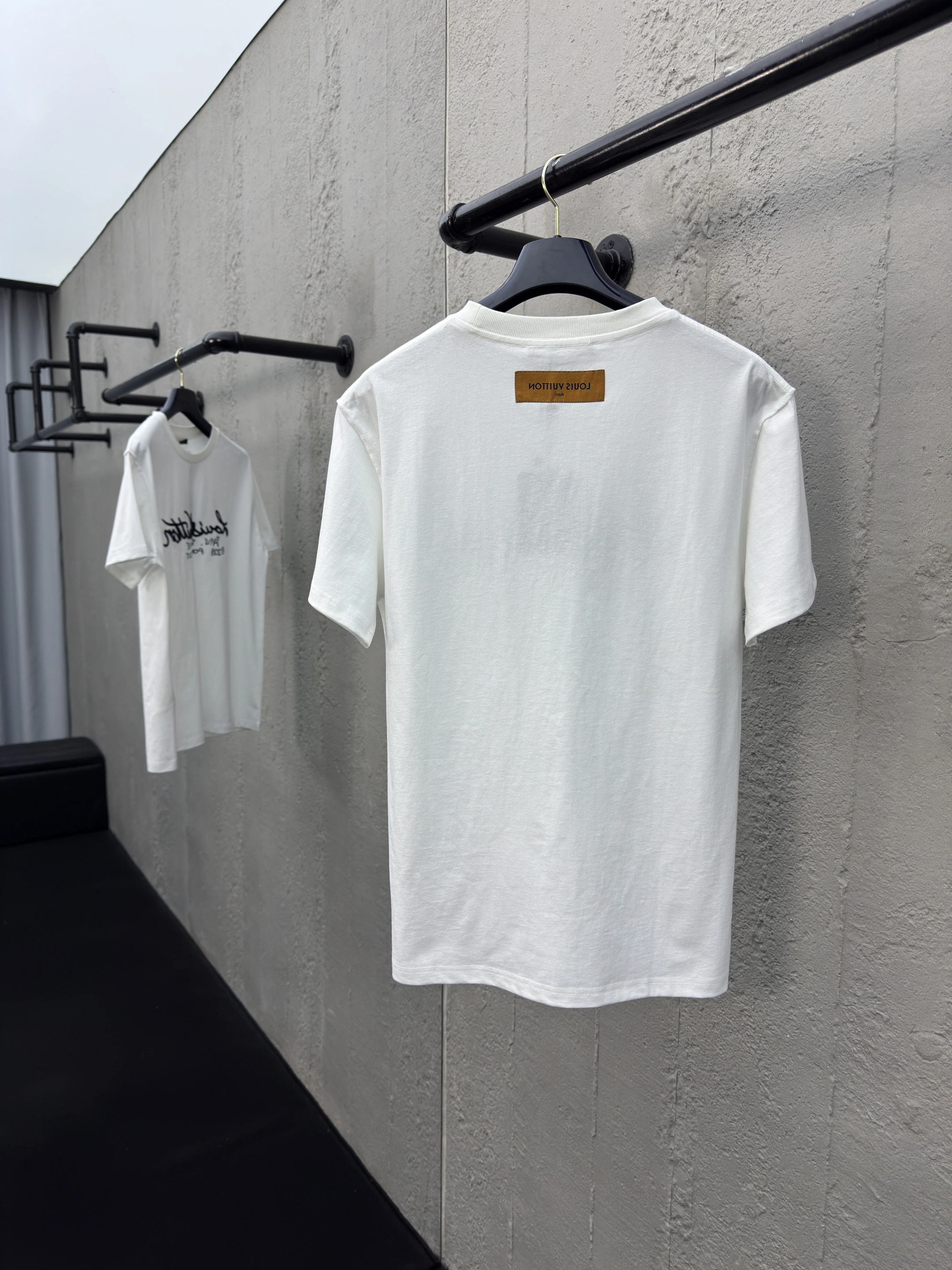 Snug L*ouis V*uitton T-shirt Top Quality X.C 20250519- 12493