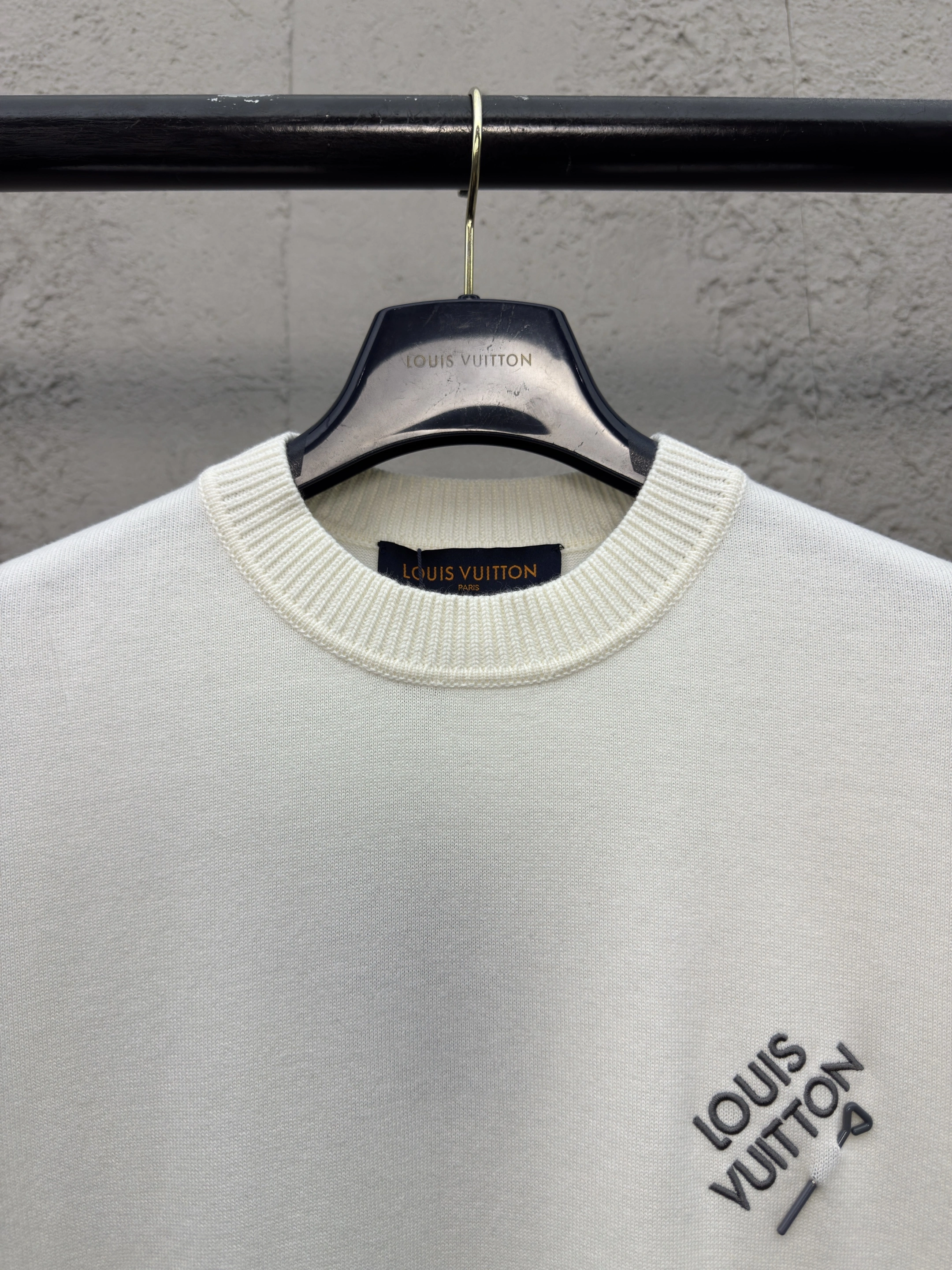 L*ouis V*uitton T-shirt Top Quality X.C 20250519- Snug 12482