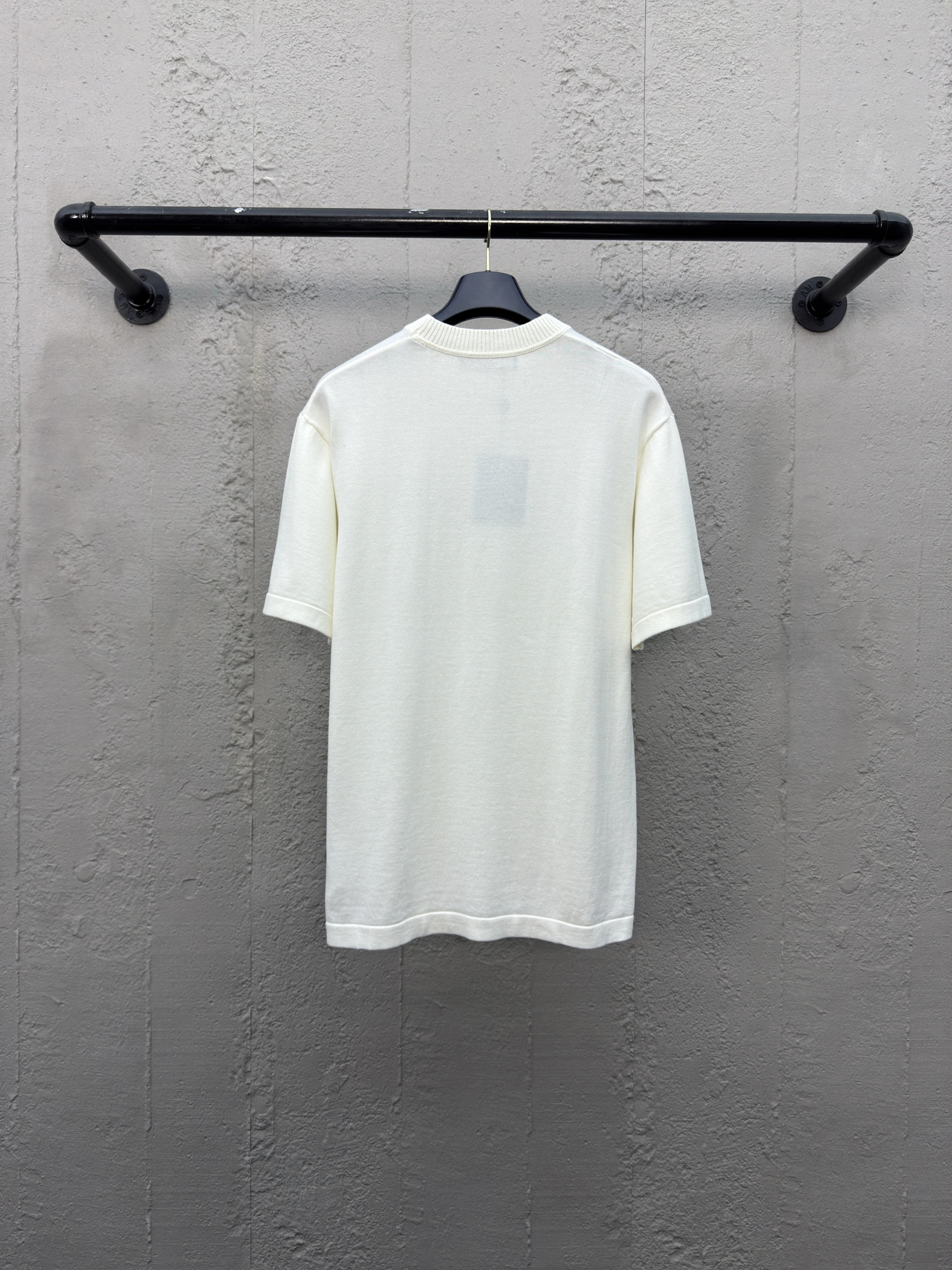 L*ouis V*uitton T-shirt Top Quality X.C 20250519- Snug 12482