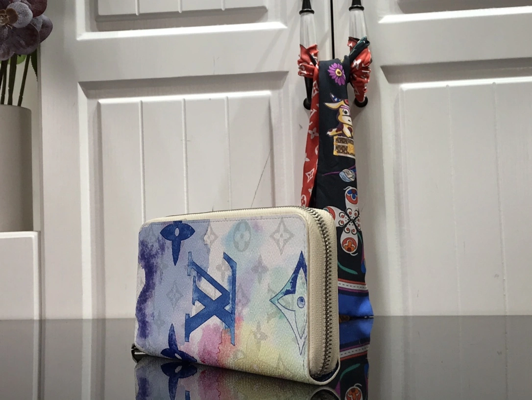L*ouis V*uitton Top Bag 10 x 20 x 2 cm ComfortFit 8555