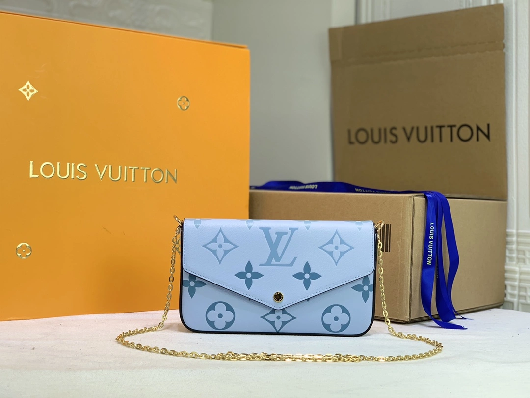 L*ouis V*uitton Top Bag 12*12*3cm MultiPurpose 8498