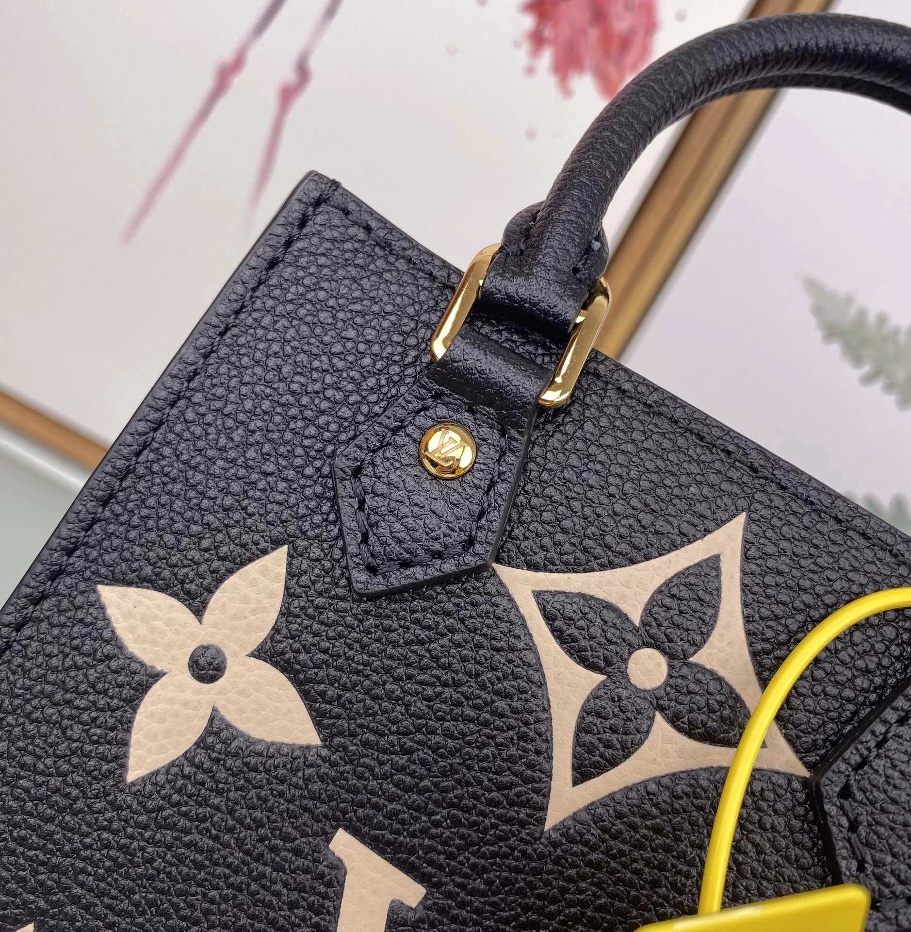 L*ouis V*uitton Top Bag 14*17*5cm Unique 8457