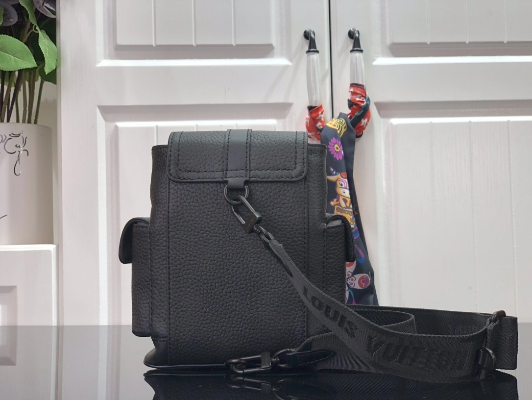 Timeless L*ouis V*uitton Top Bag 14*19.5*5cm 8408