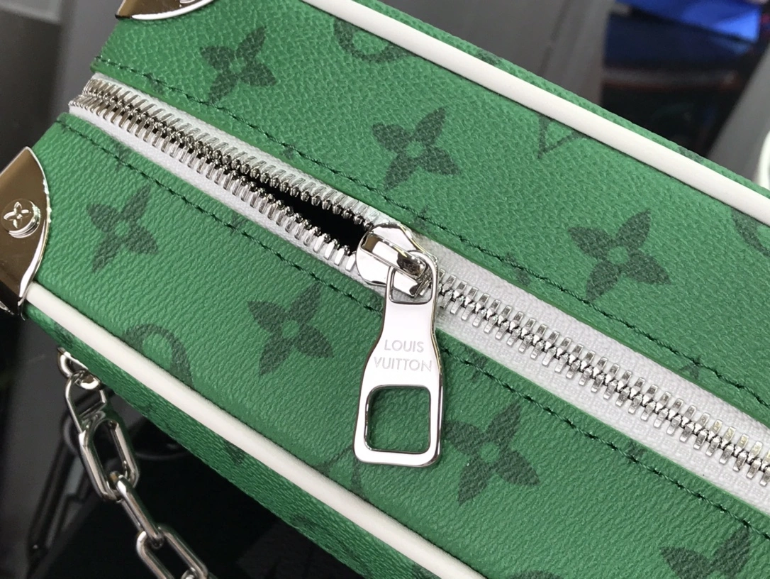 Reliable L*ouis V*uitton Top Bag 18.5*13*8cm 8448