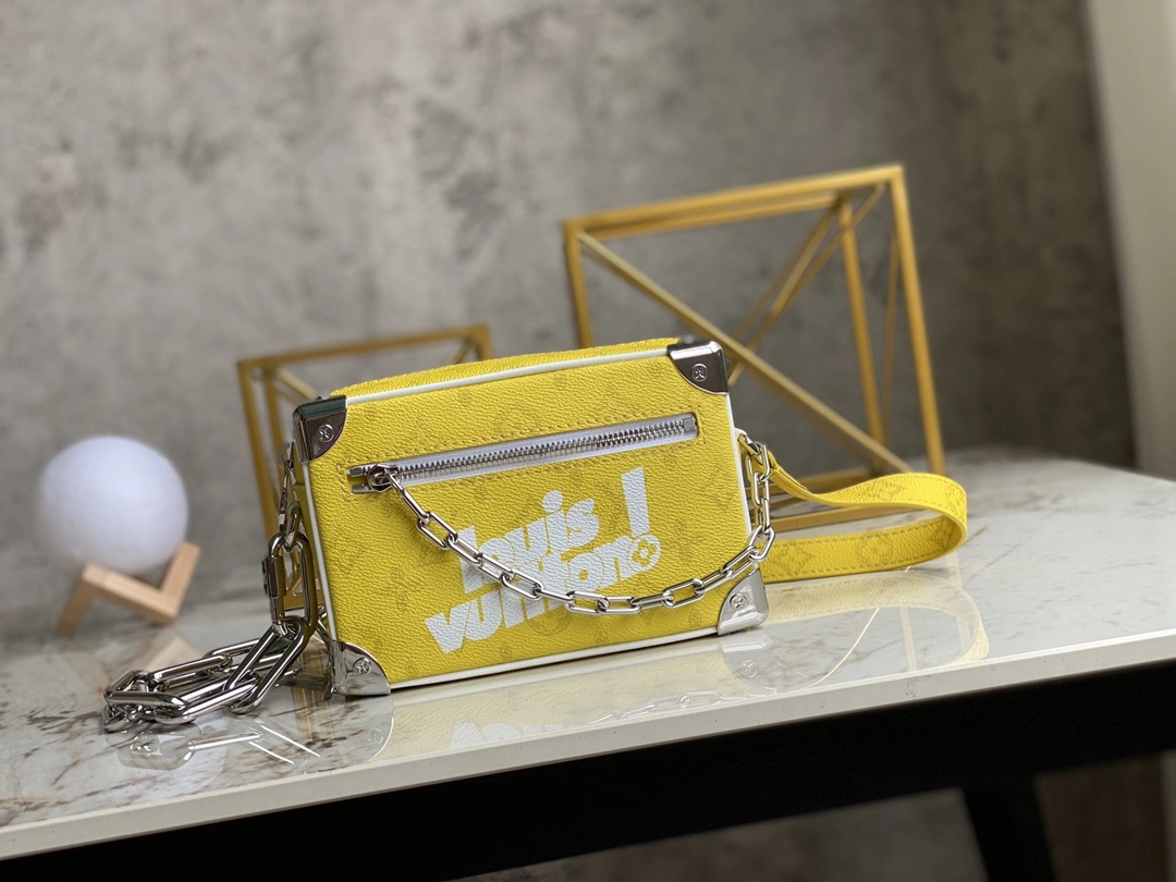 L*ouis V*uitton Top Bag 18.5*13*8cm Durable 8402